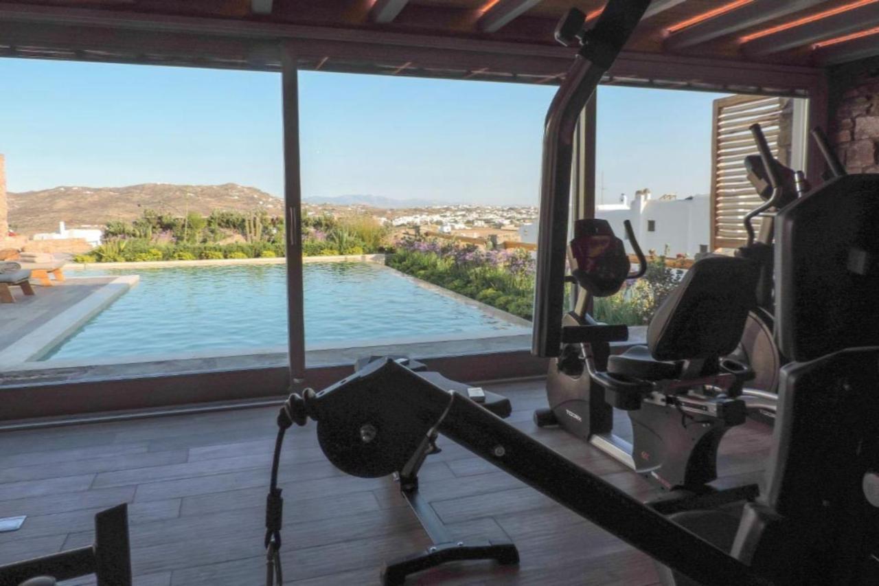 Villa La Isla Bonita: Luxury Mykonos Retreat With Sea Views