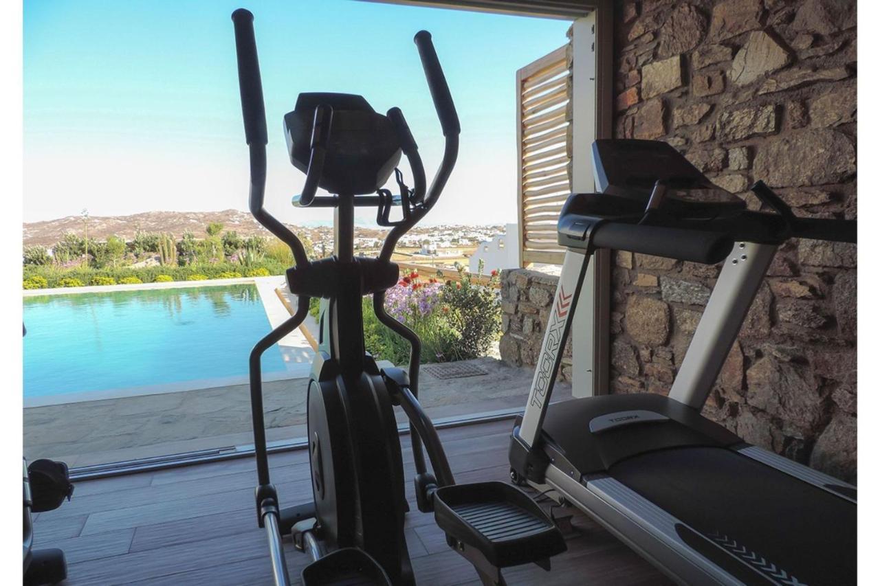 Villa La Isla Bonita: Luxury Mykonos Retreat With Sea Views *