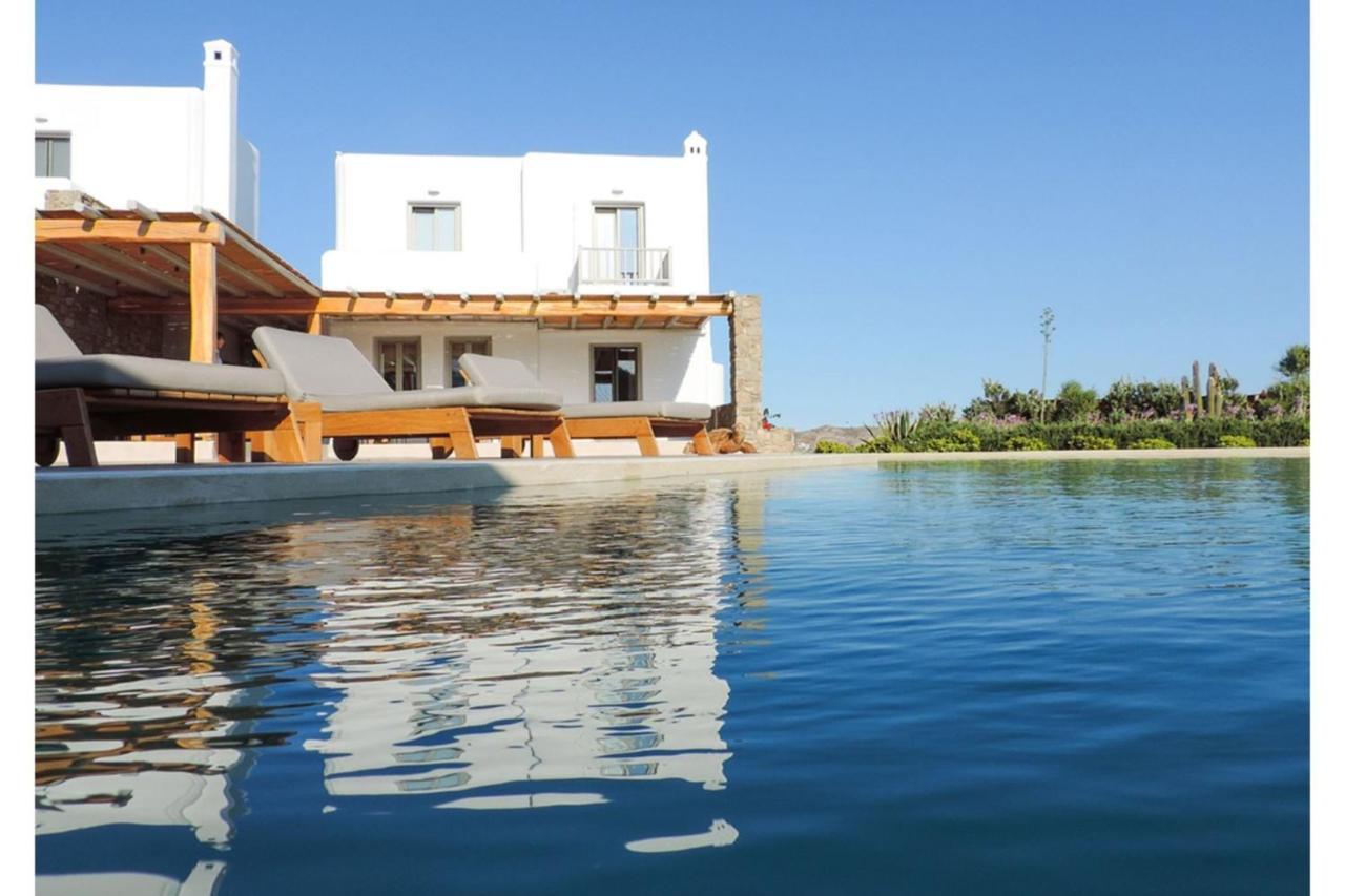 La Isla Bonita: Luxury Mykonos Retreat With Sea Views *