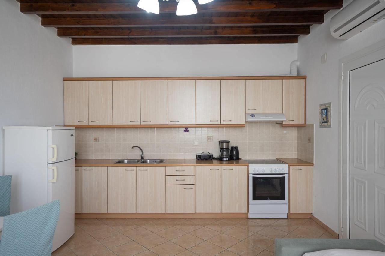 Mykonos Stylish Ivory 1 Bd Apt With Shared Pool Apartment *