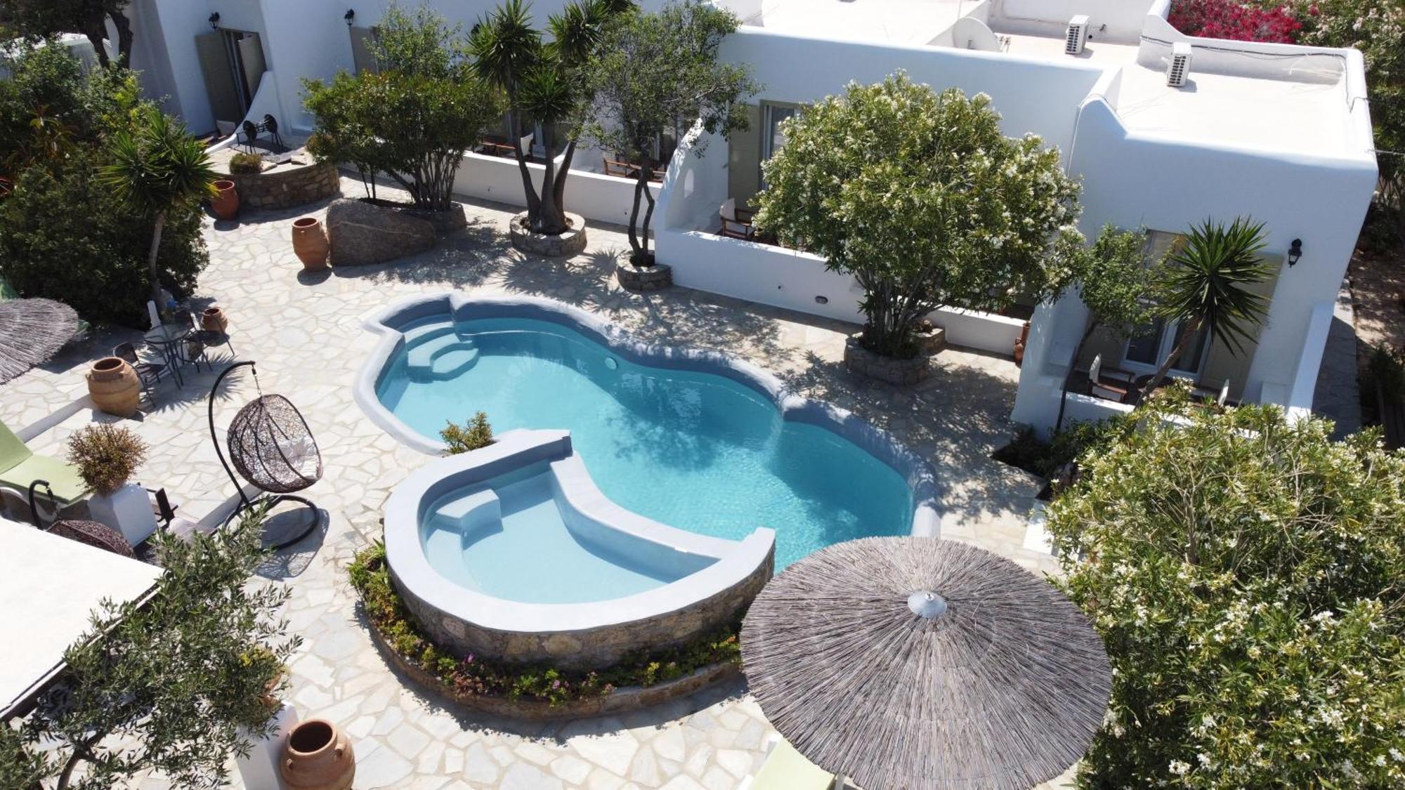 La Veranda Of Mykonos Traditional
