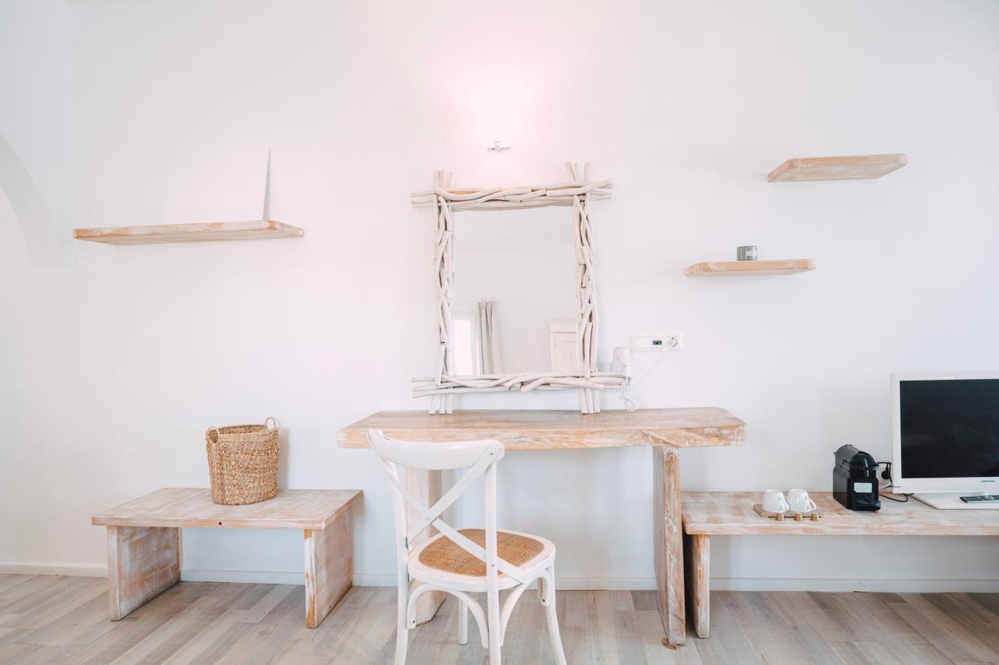 Guest house With-inn Mykonos Tourlos