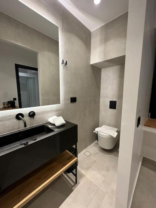 Bonita Luxury With Window Apartment Mykonos Town