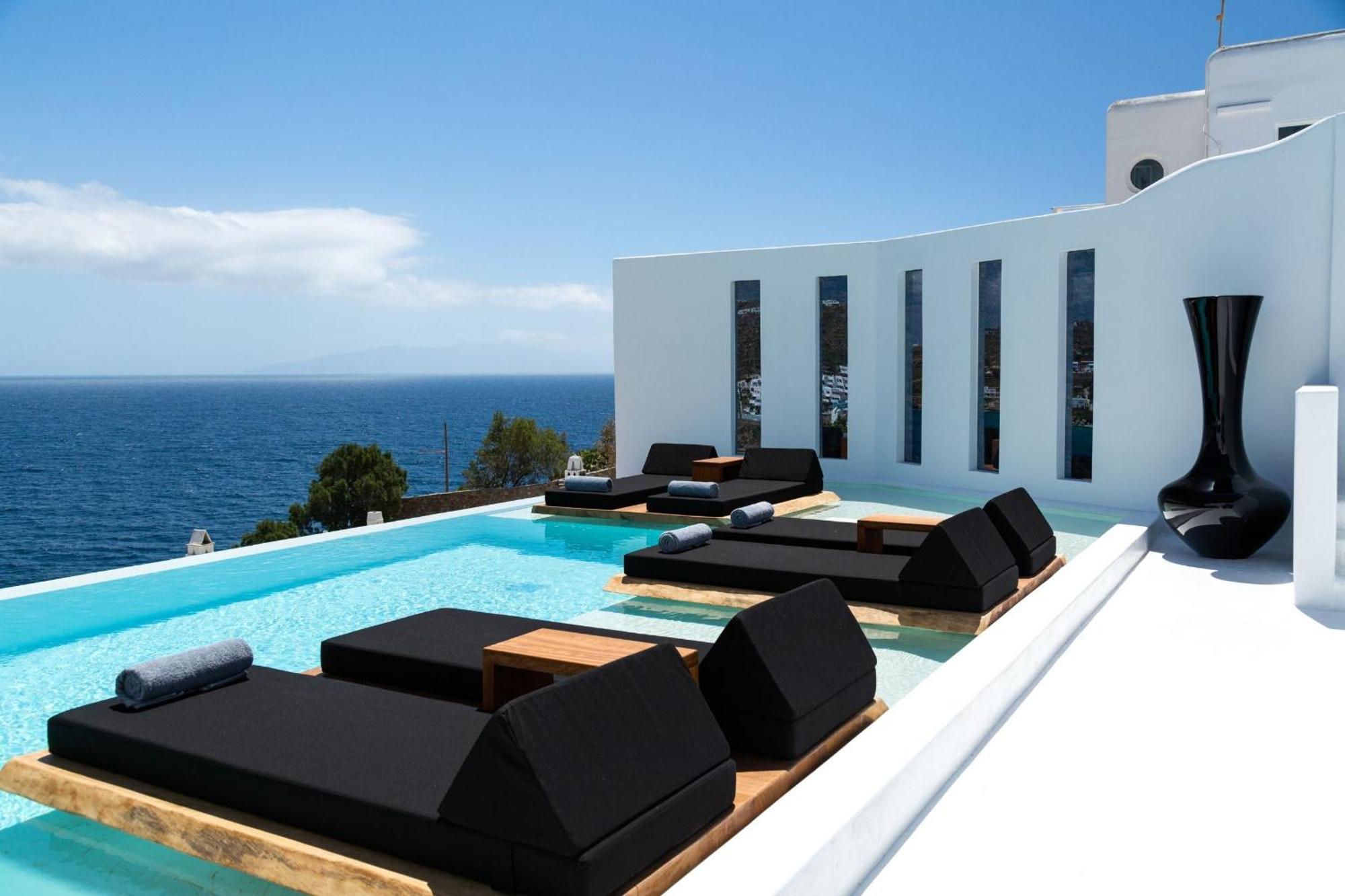 Exquisite Mykonos Hephaestus I 5 Bedroom Infinity Pool Outdoor Jacuzzi Psarou * Psarrou