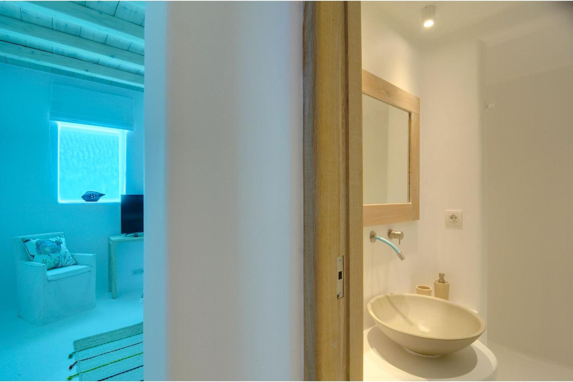 Luxury Key Mykonos 7 Bed Villa Rosella Pouli Villa