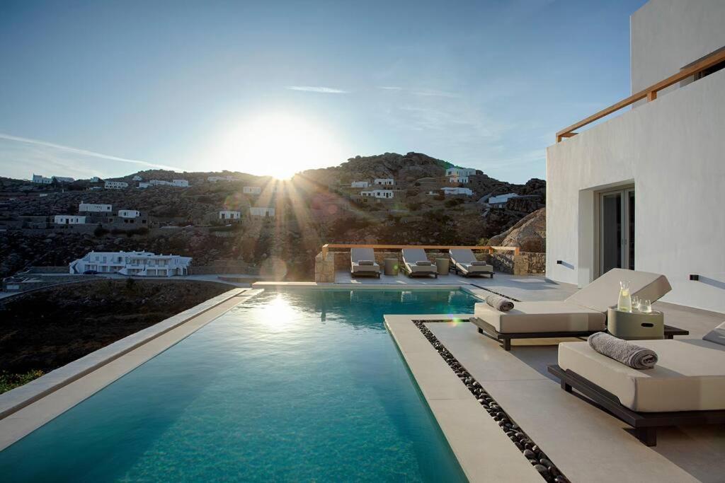 Mirage - Super Paradise Villa