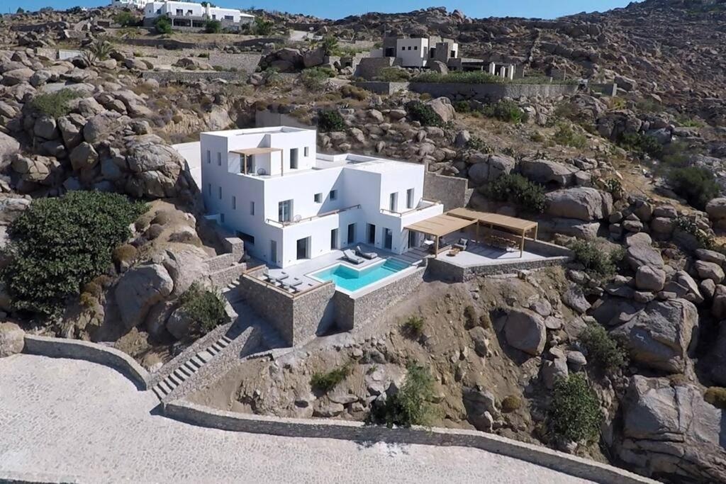 Mirage - Super Paradise * Mykonos Town