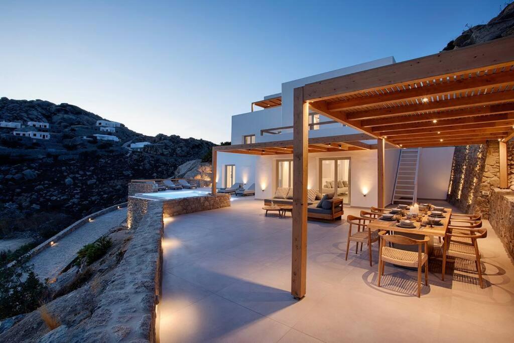 Mirage - Super Paradise Villa