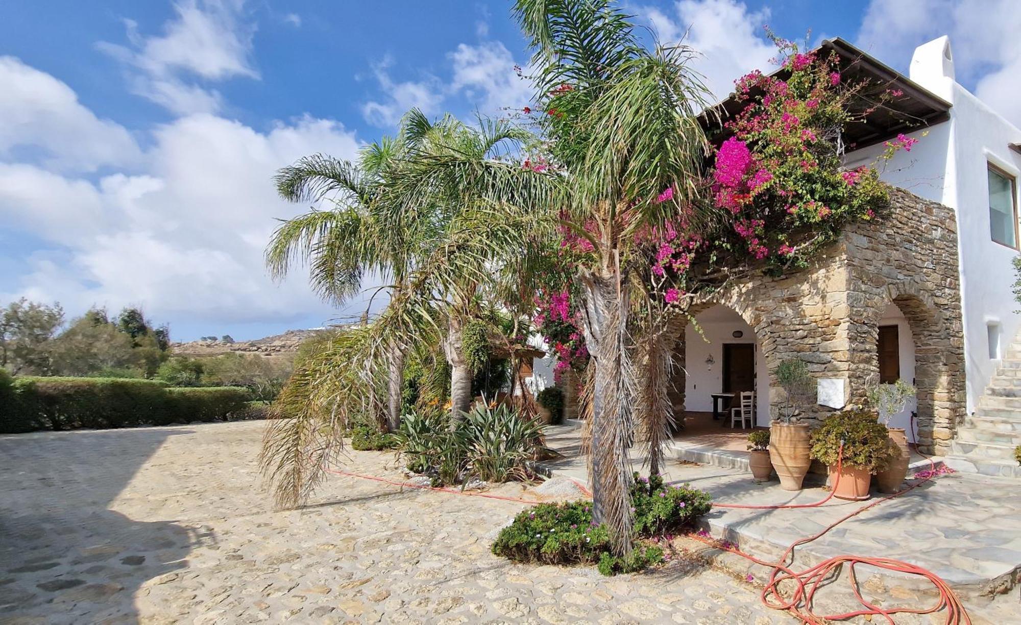 Divers House Apartment Agrari (Mykonos)