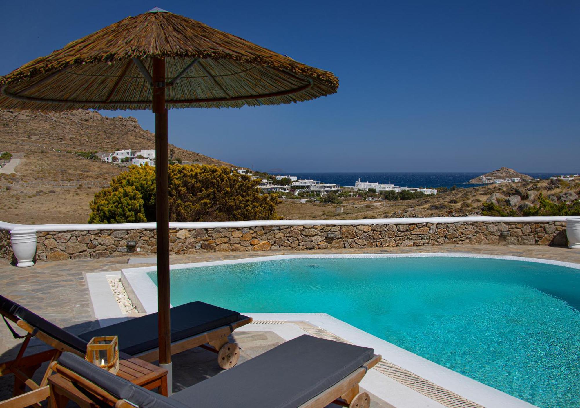 Villa Lucia Area