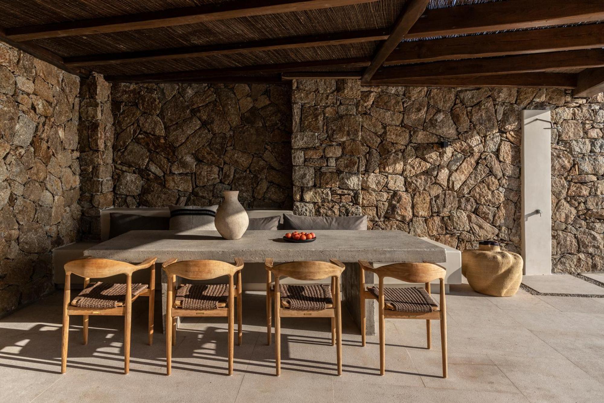 The Skyvilla Mykonos - A Landmark With Breathtaking Views Of The Psarou Bay *