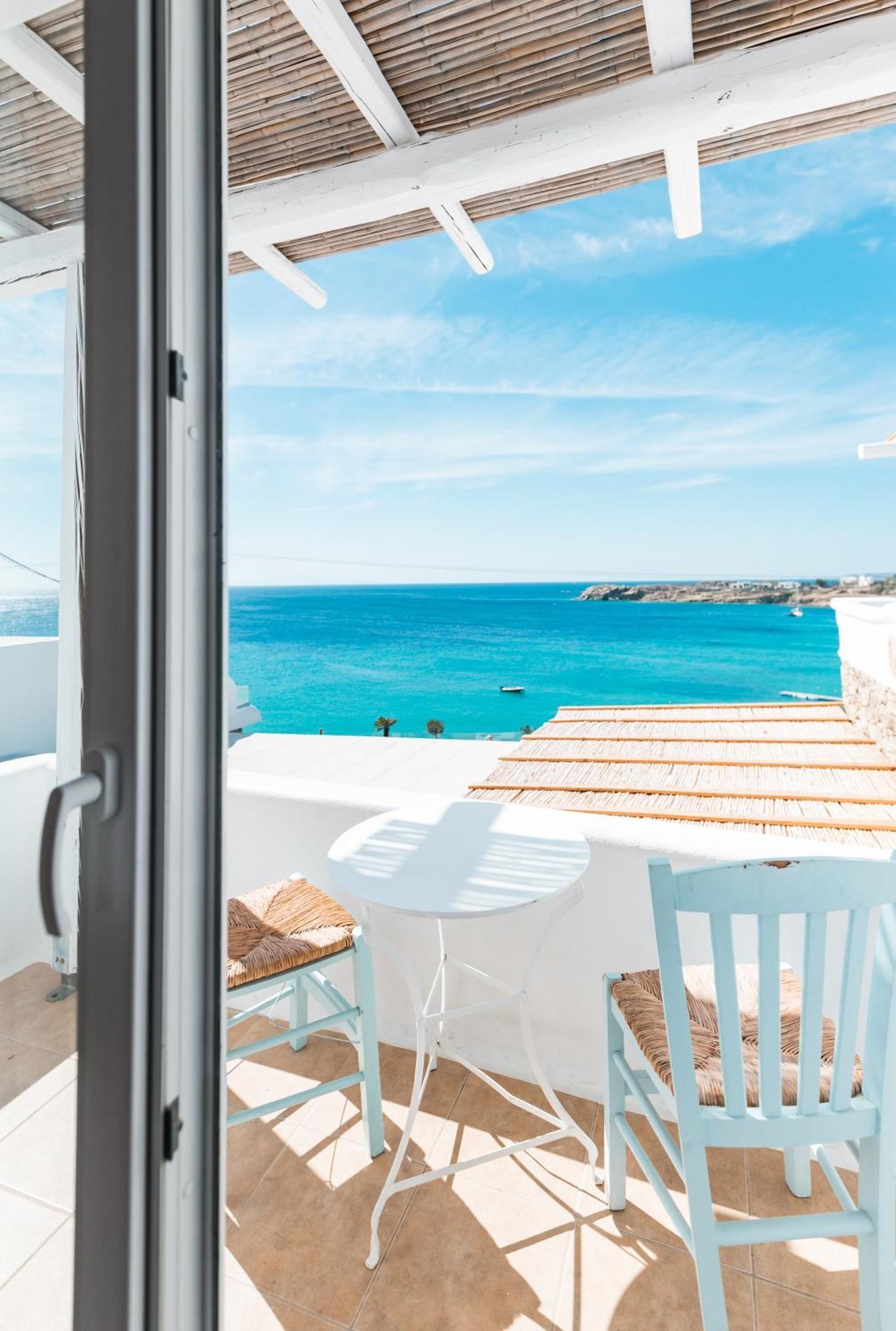 New Paradise - Adults Only 2*