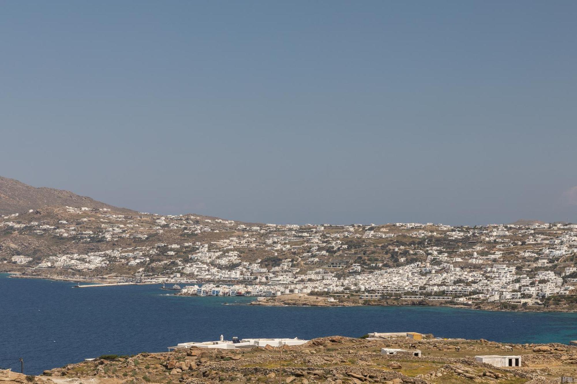 Mykonos Actor's Villa. 2 Bdrs, Private Mini-pool
