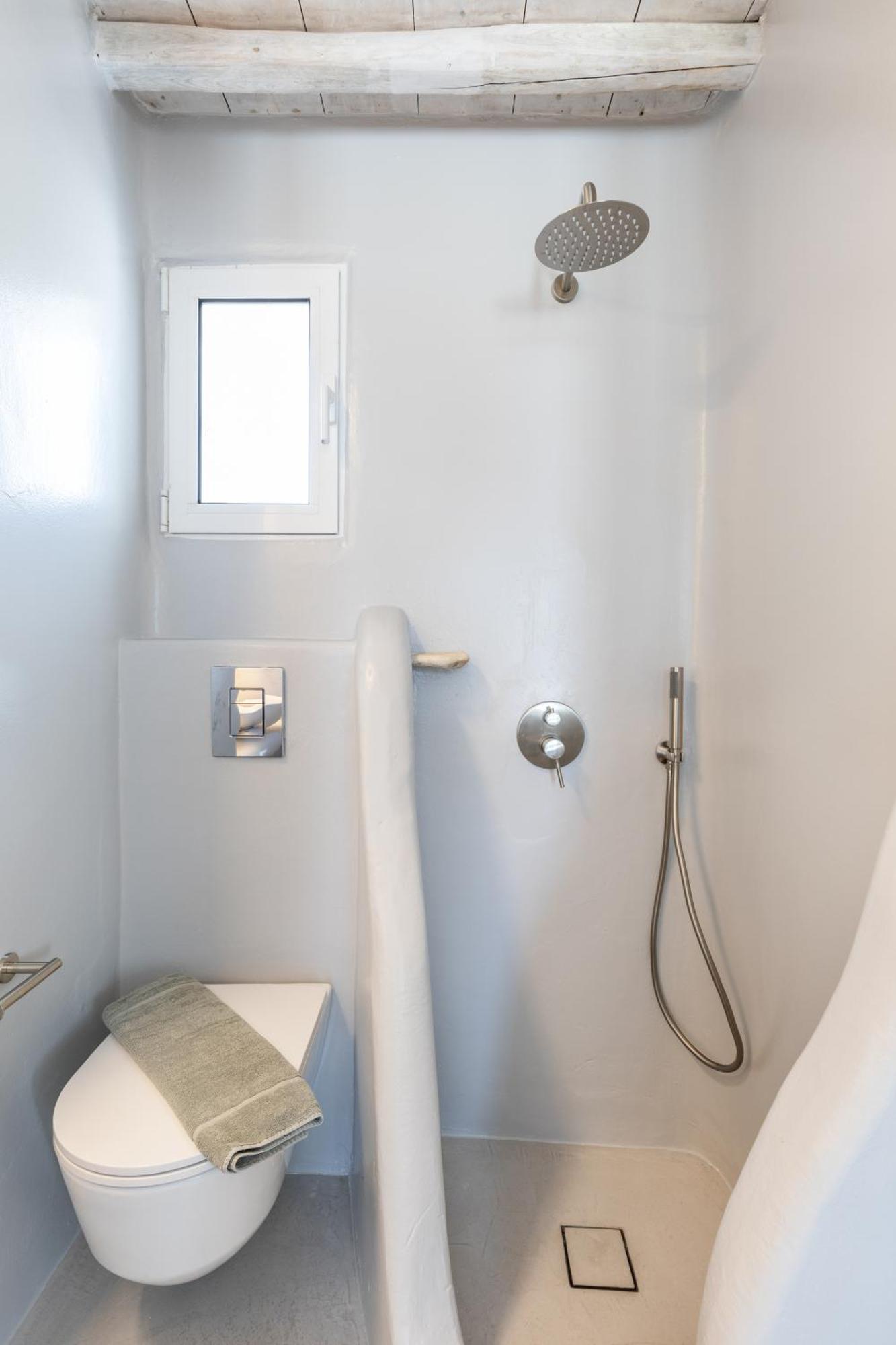 Mykonos Actor's Villa. 2 Bdrs, Private Mini-pool Villa Mykonos Town