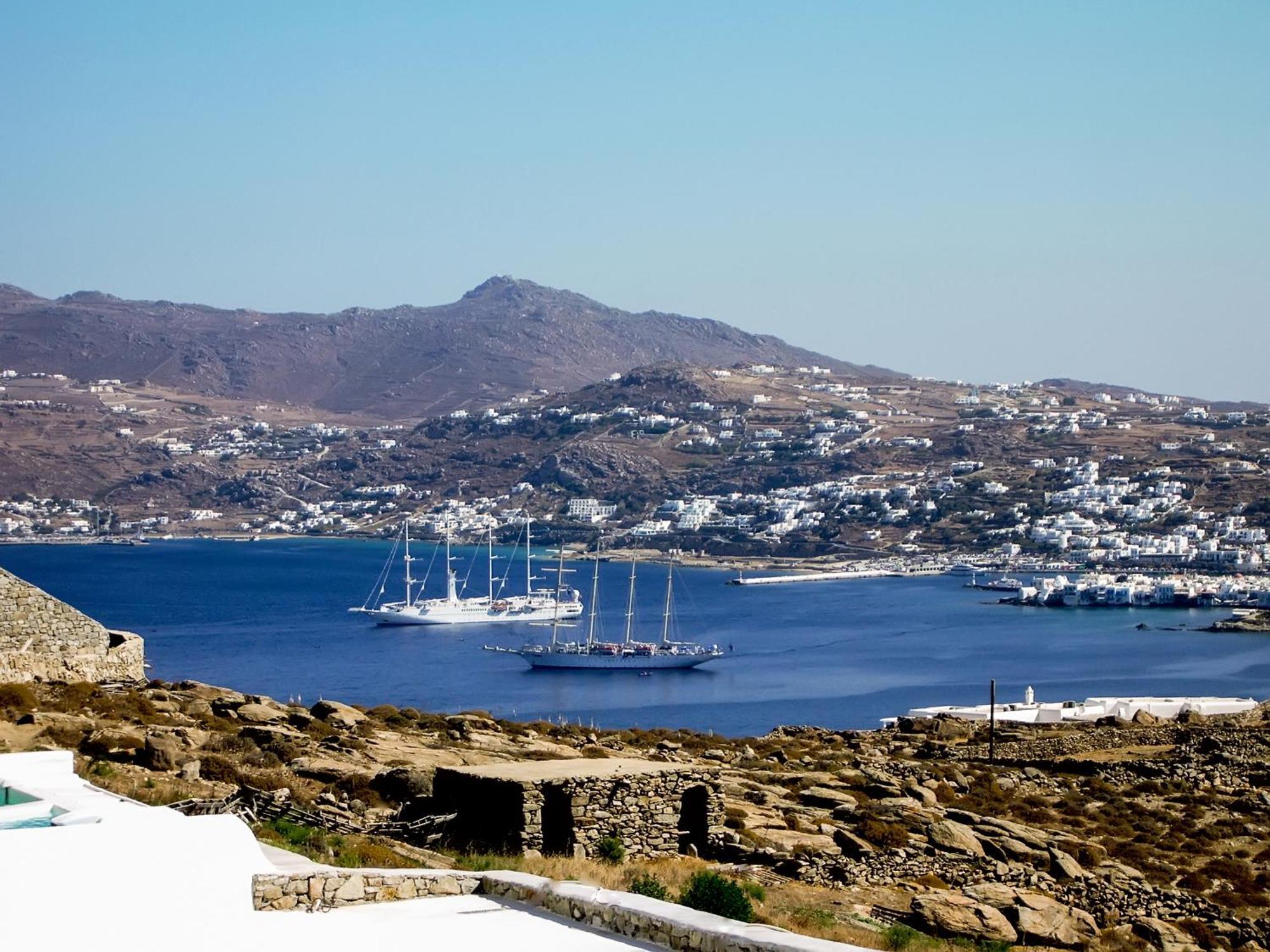 Mykonos Actor's Villa. 2 Bdrs, Private Mini-pool *