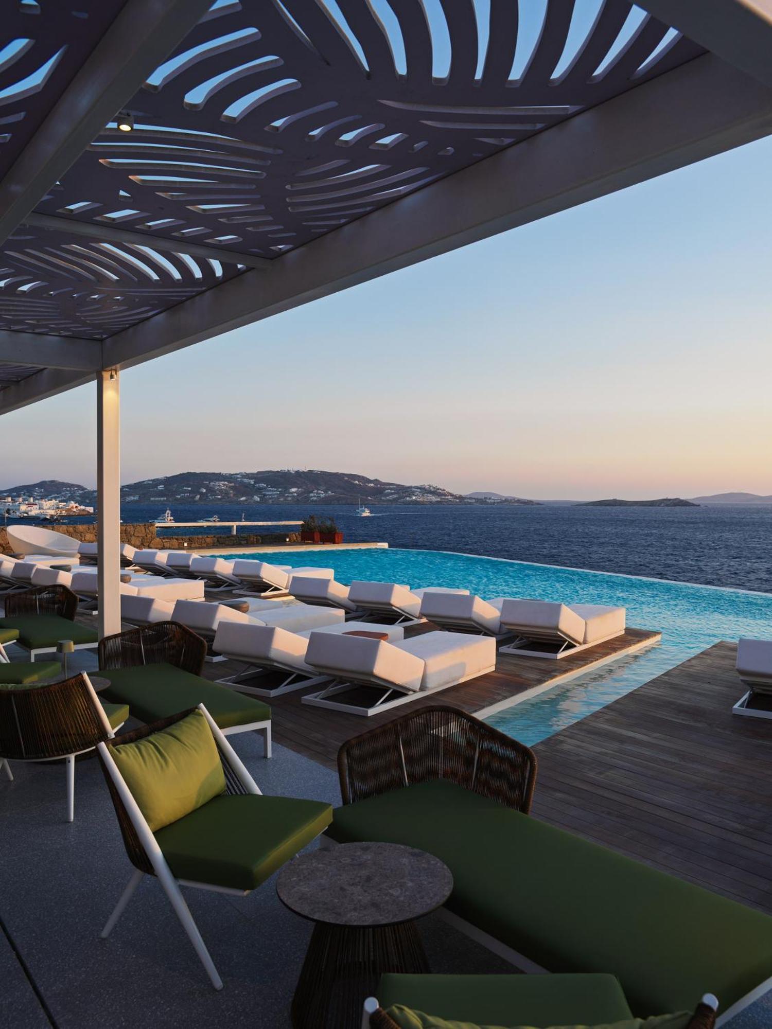 Hotel Kouros &