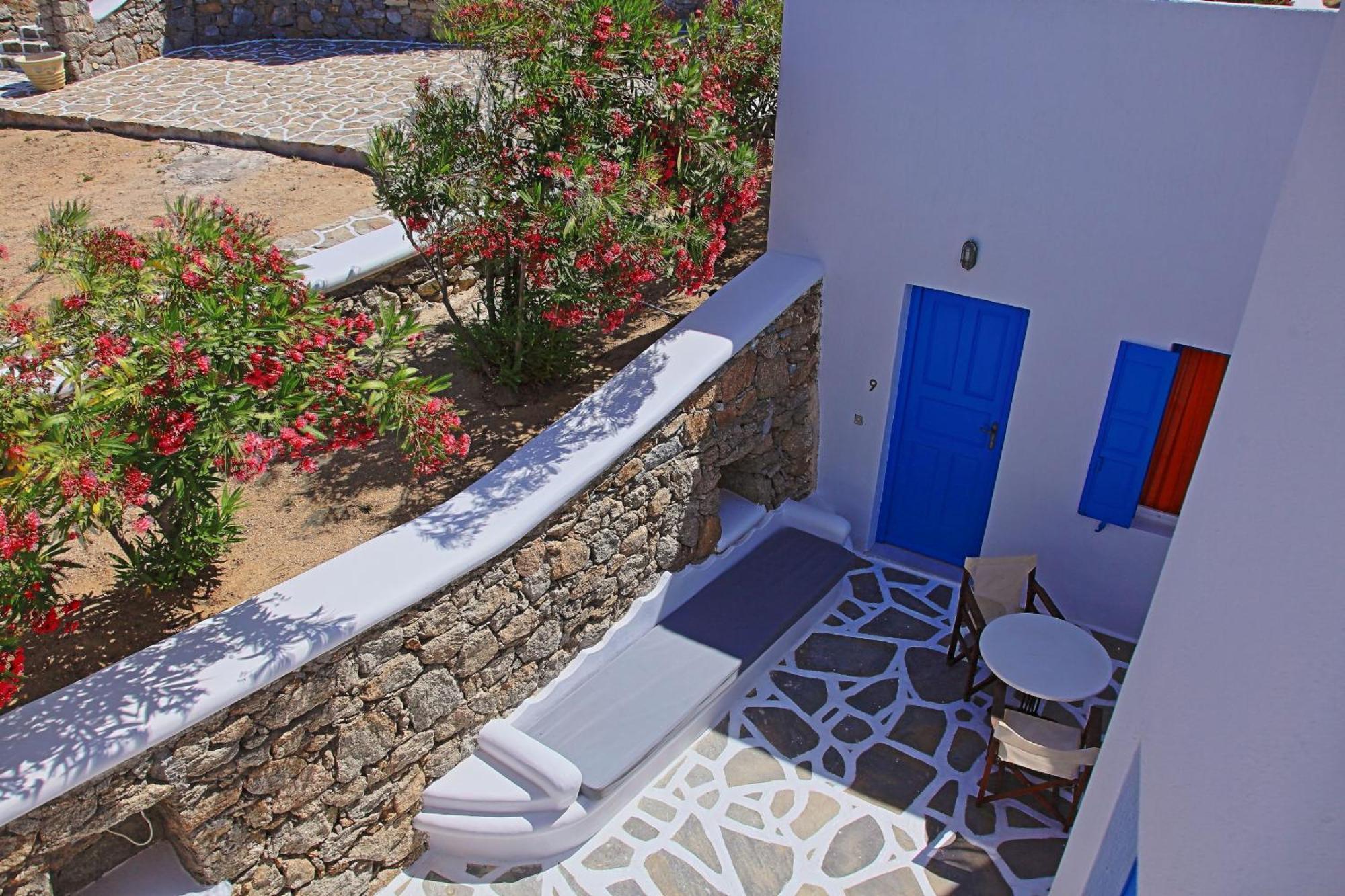 Aparthotel Maganos *