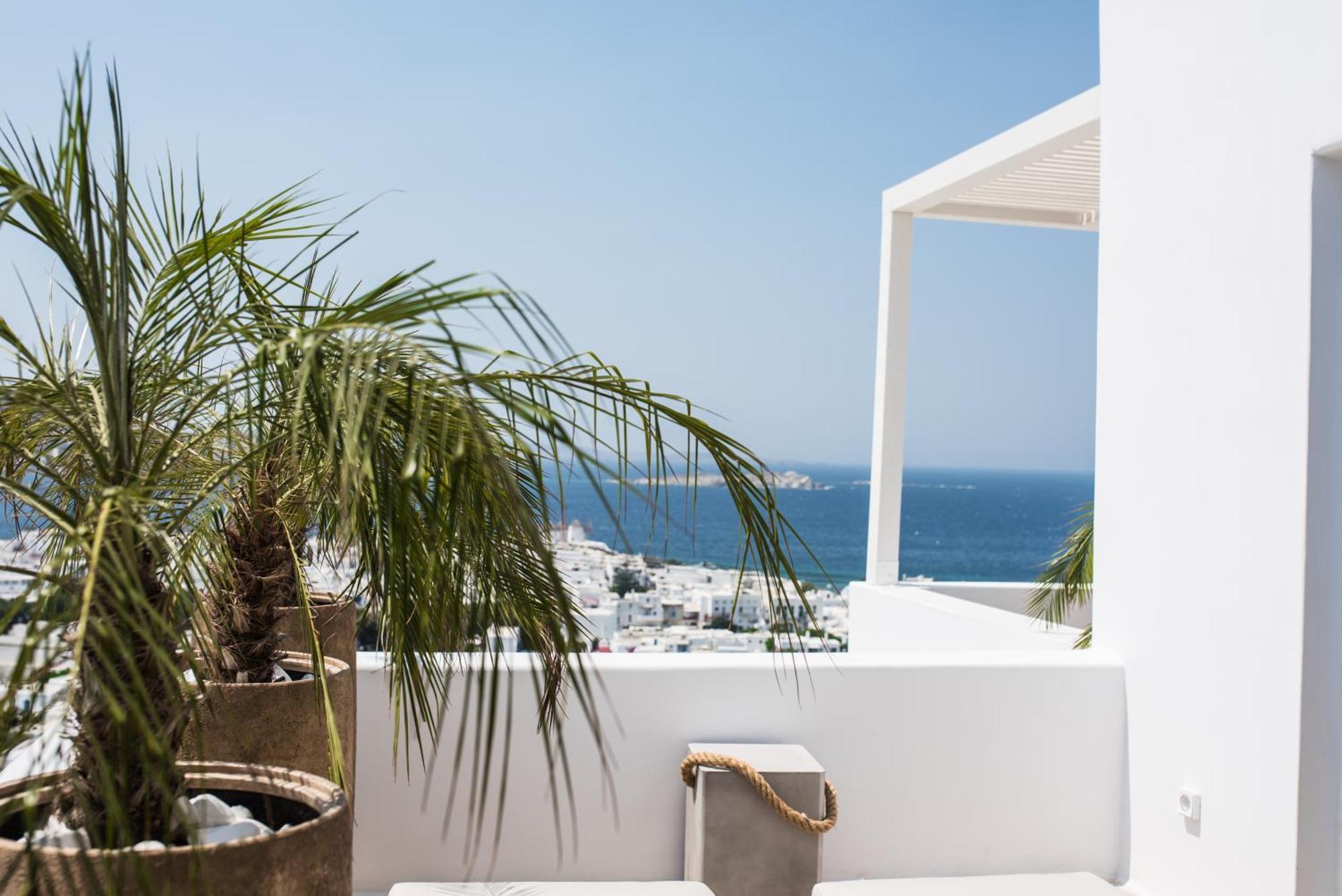 νumi Boutique Hotel *