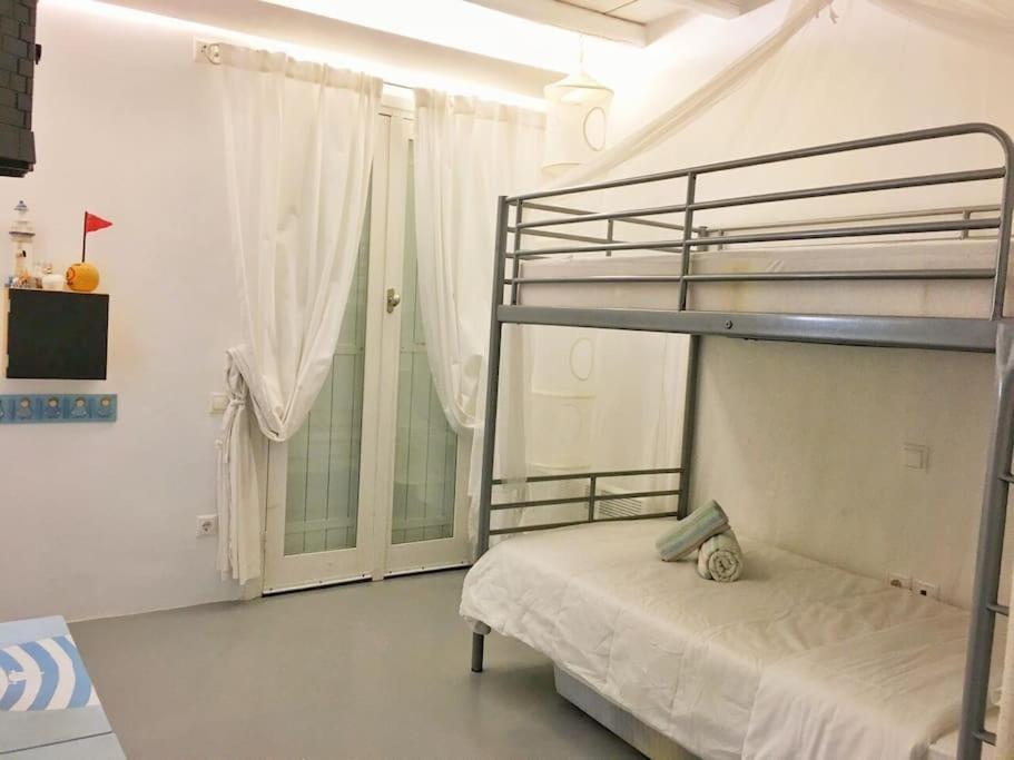 Great House For Quiet And Relaxing Ano Mera
