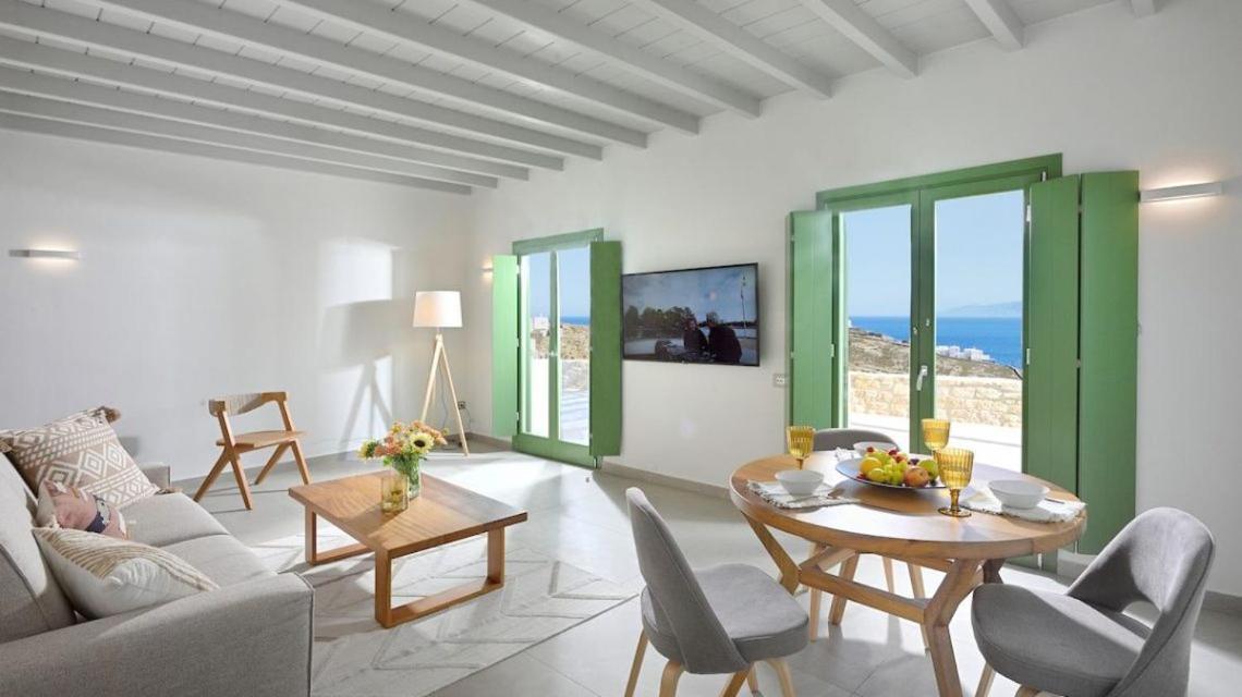 Hermes Mykonos *