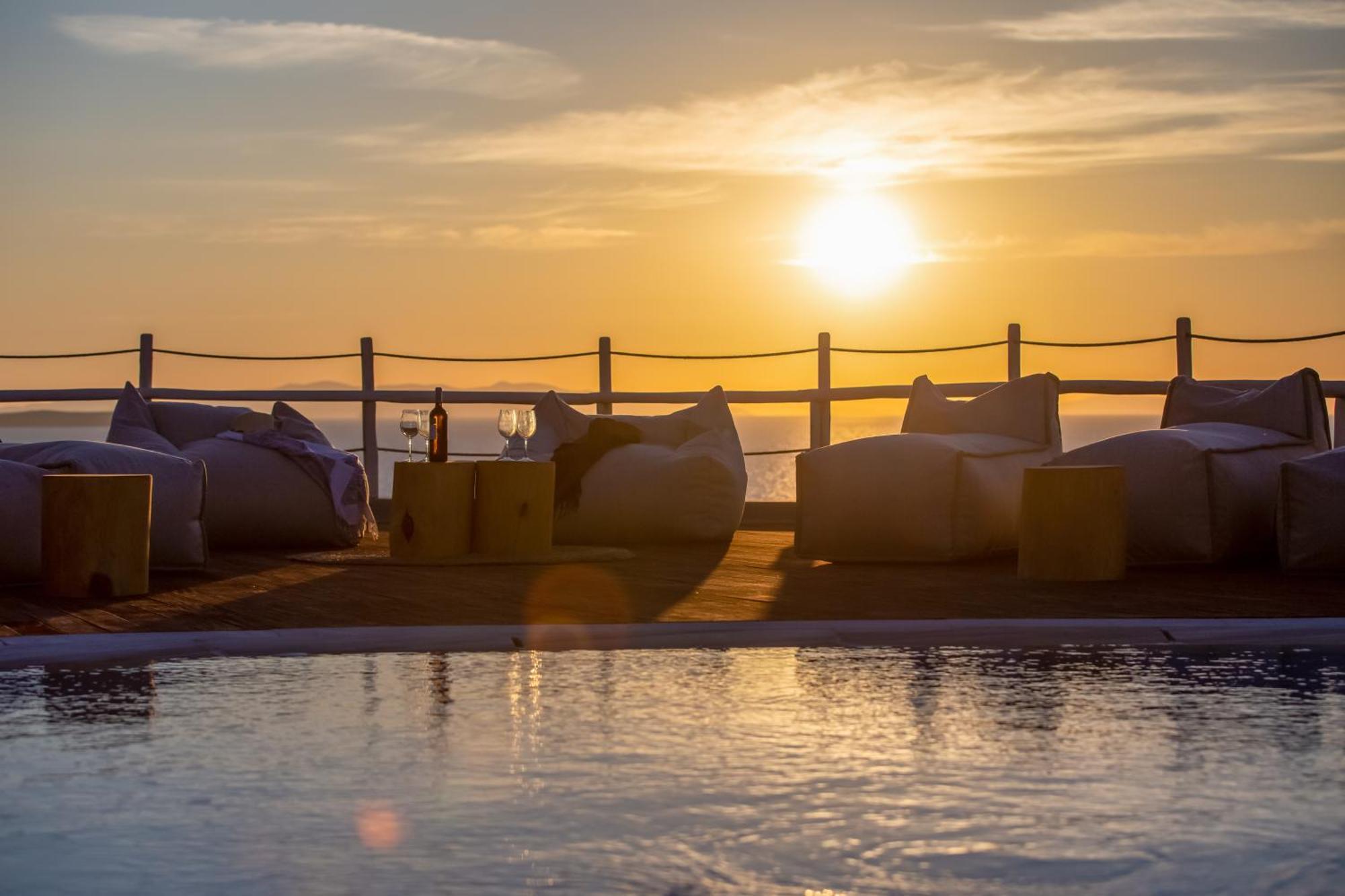 Patron 1 & 2 Pool Sunset Villas- Seven Bedrooms & Five Bedrooms * Mykonos Town