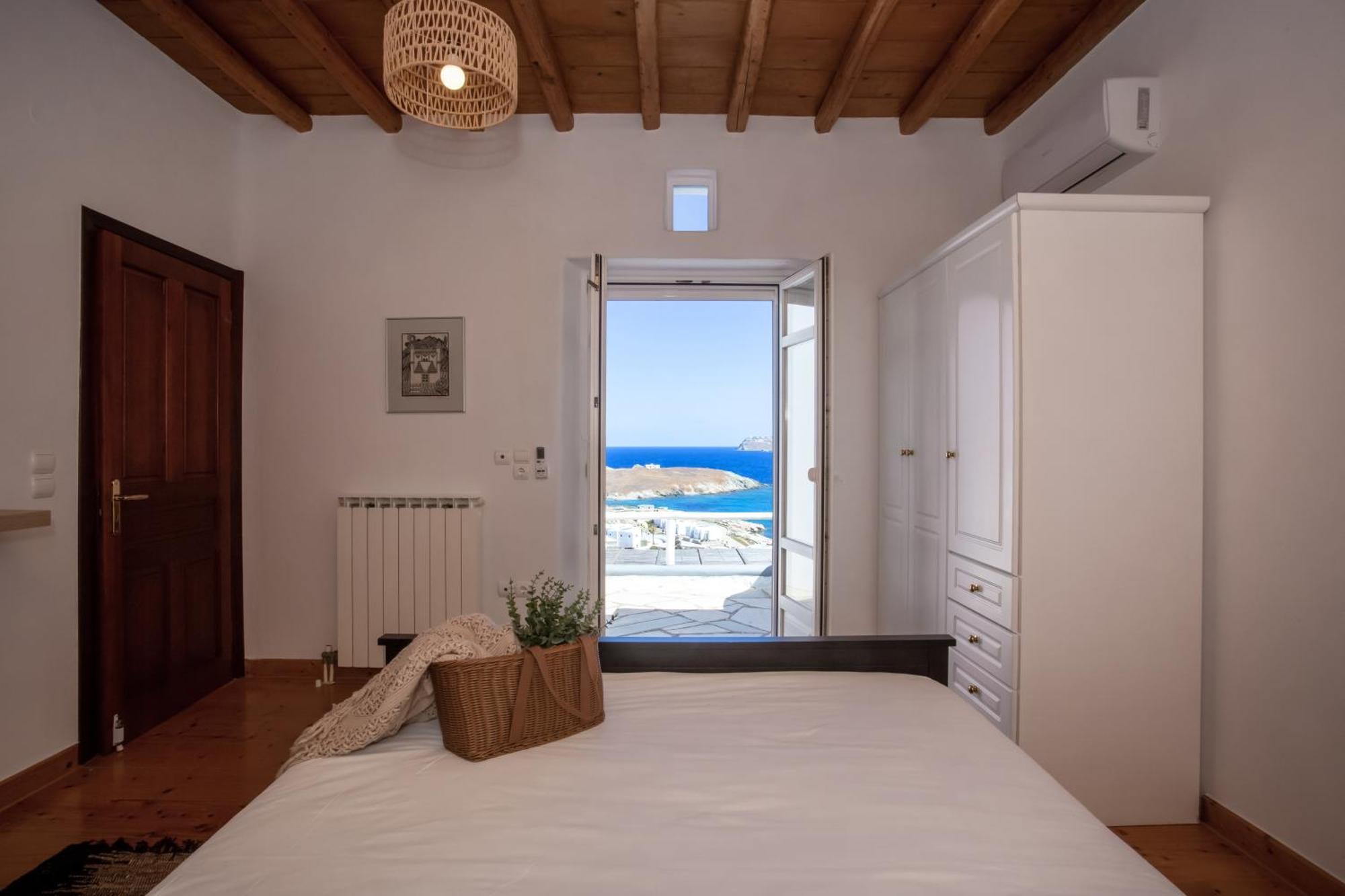 Patron 1 & 2 Pool Sunset Villas- Seven Bedrooms & Five Bedrooms Villa