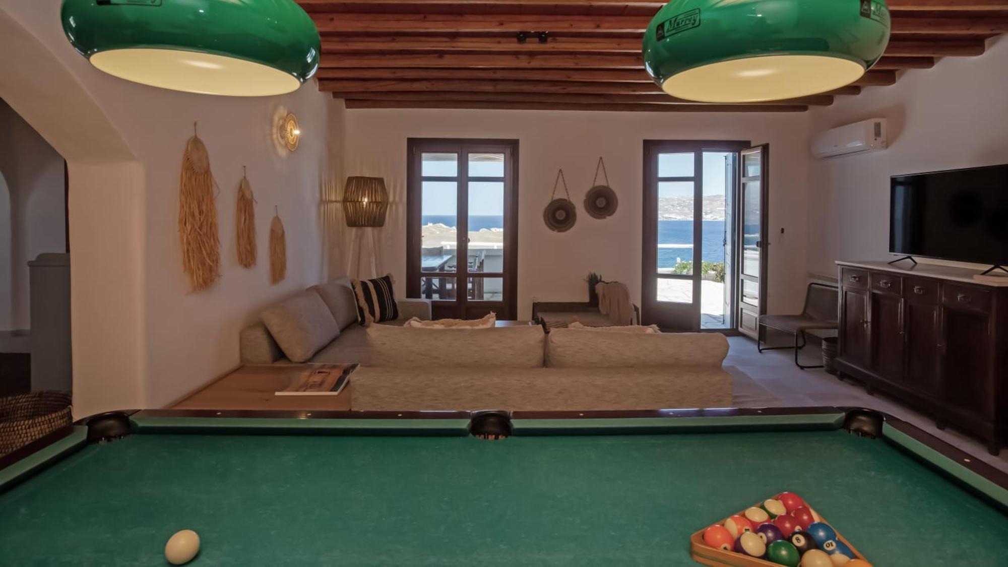 Patron 1 & 2 Pool Sunset Villas- Seven Bedrooms & Five Bedrooms