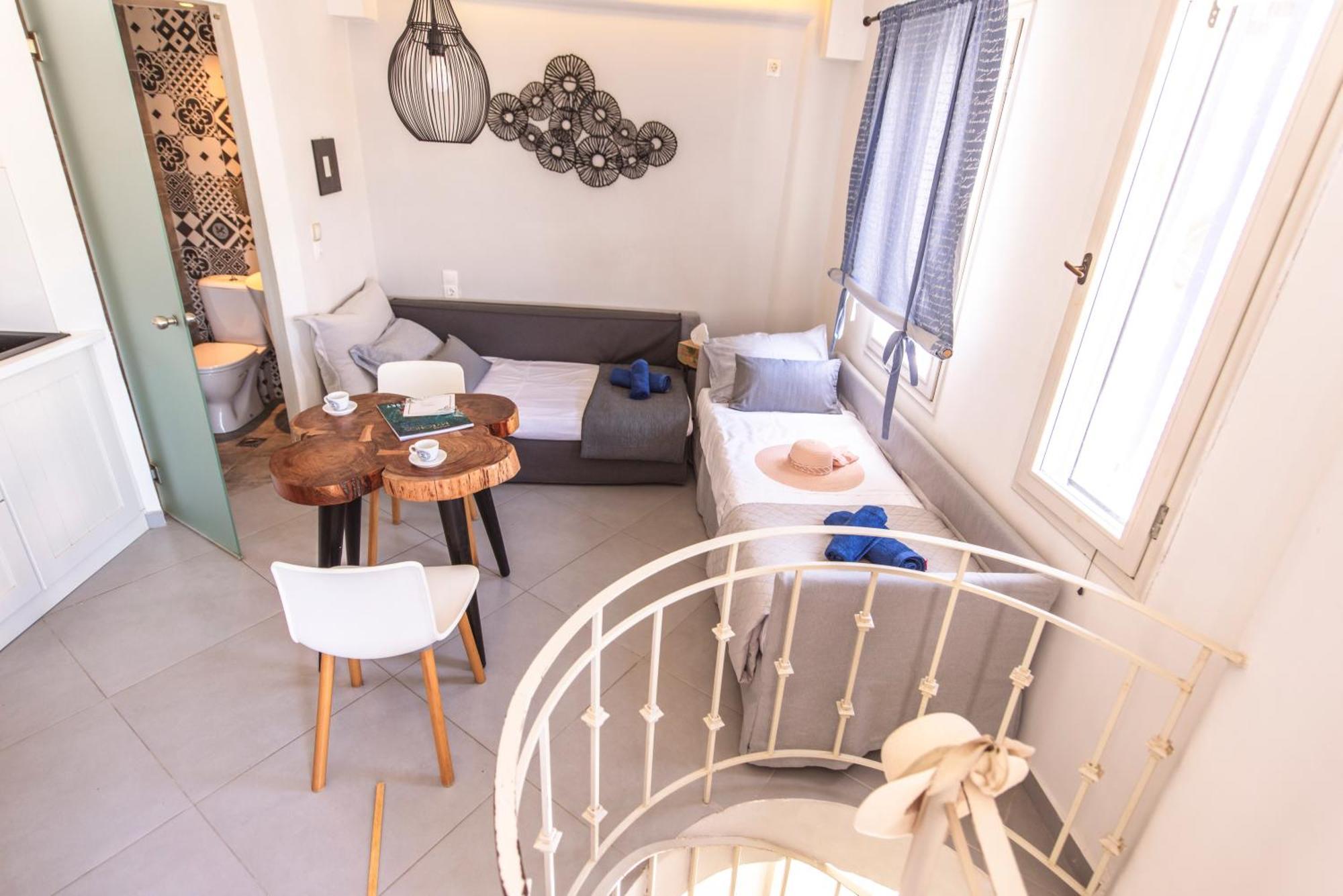 Fresh Renovated Maisonette Close To The * Platys Gialos (Mykonos)