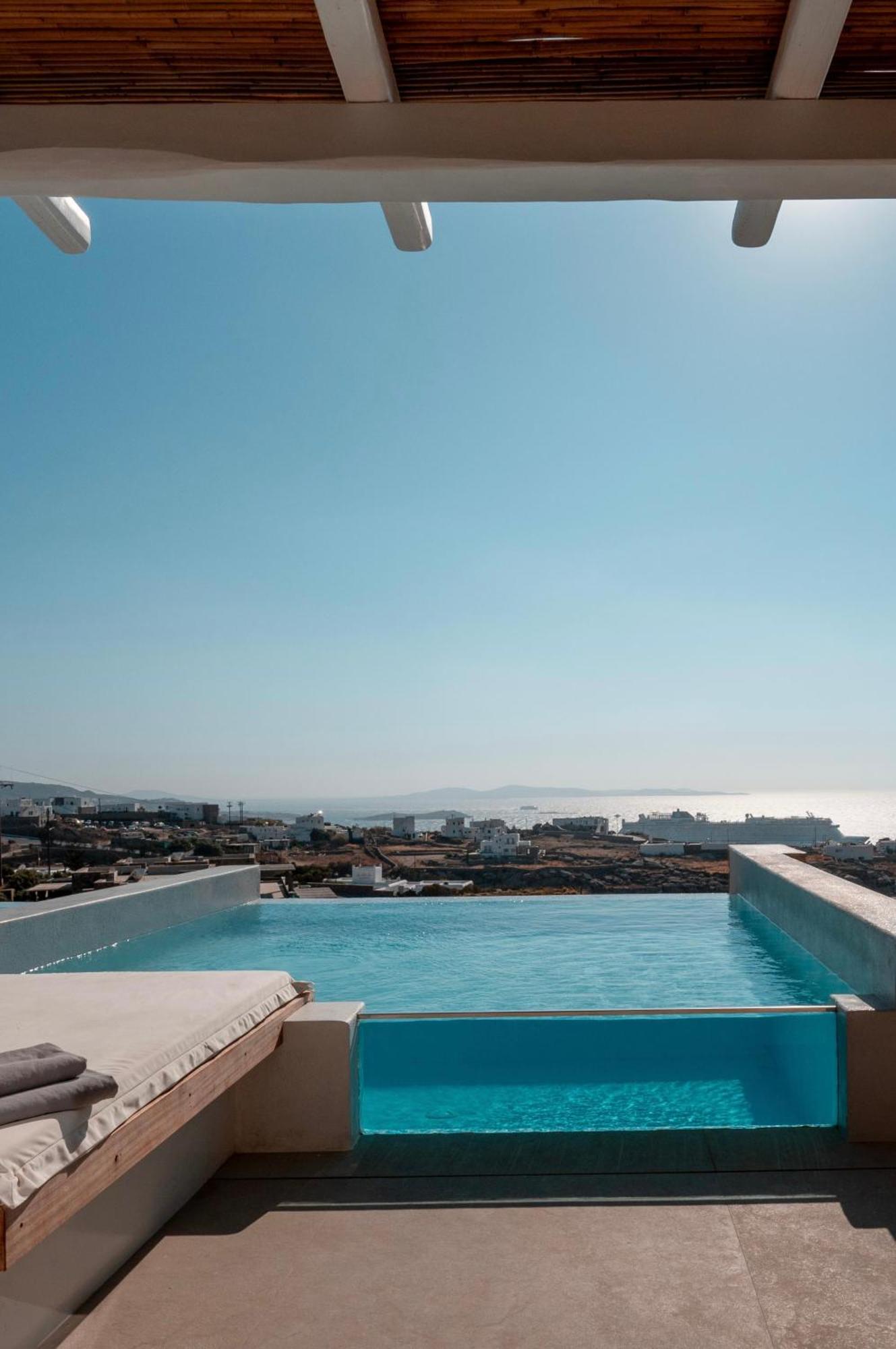 Nomia Sunset Suites Mykonos Hotel