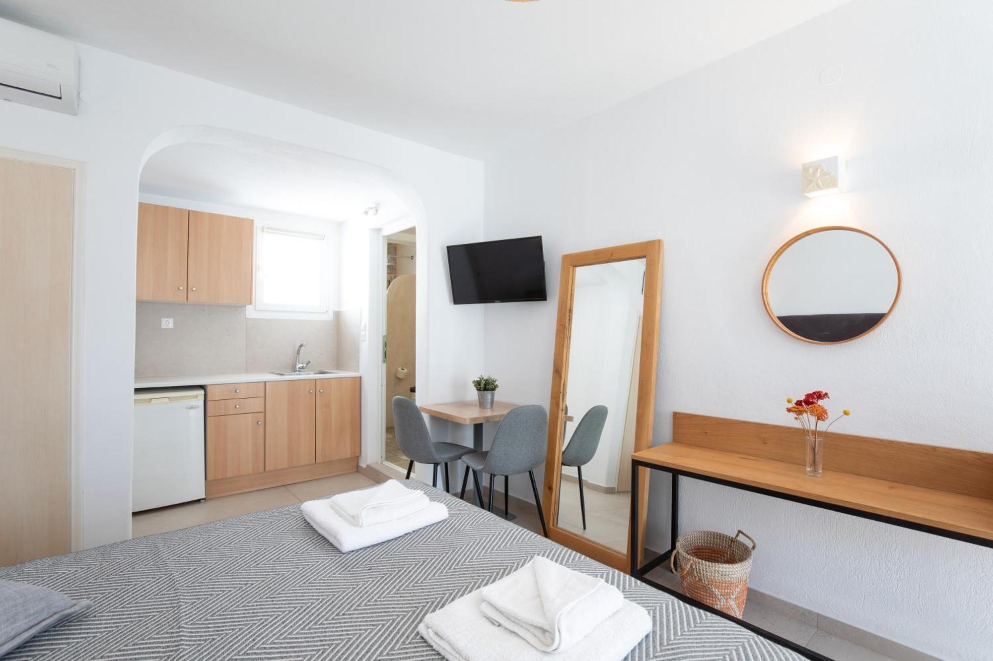 Agia Anna Beachfront Boutique 3* Strand Paraga