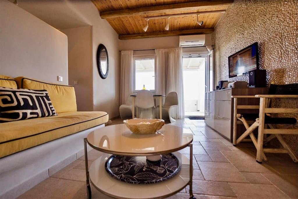 Villa Paradise *