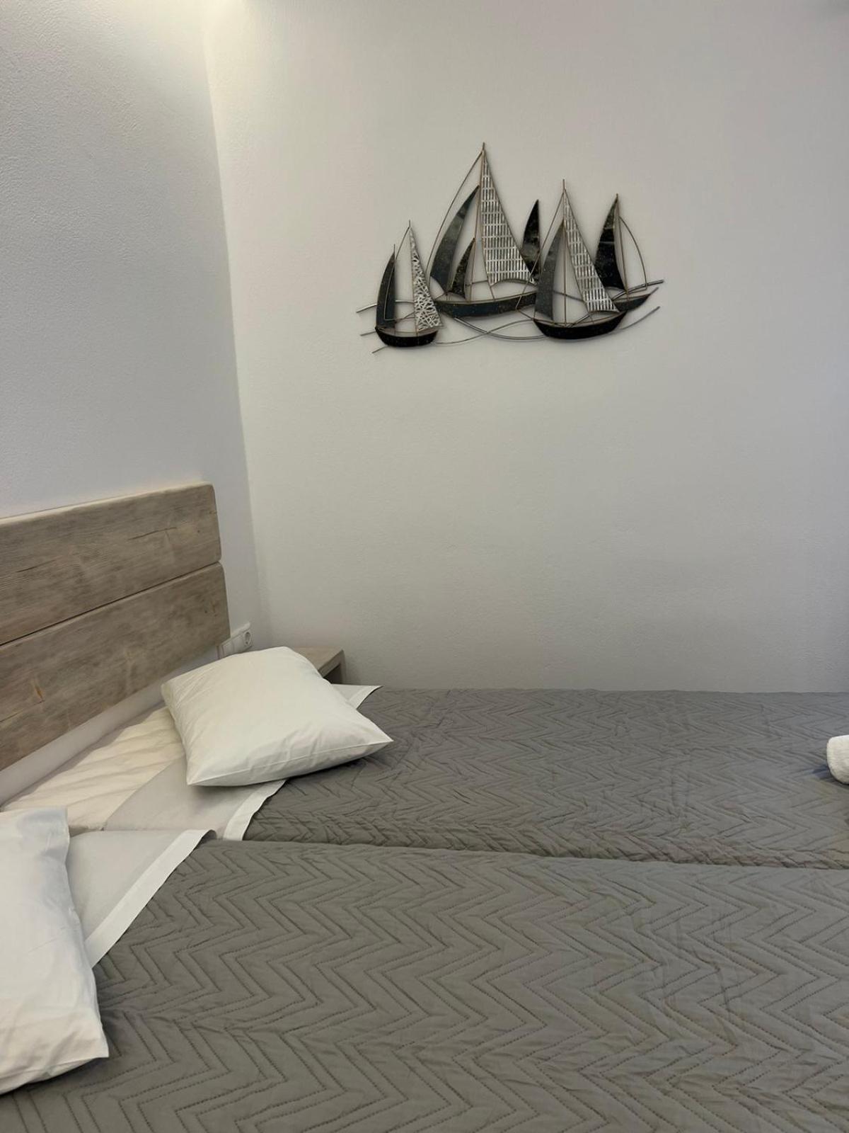 Aparthotel Anemos 3*