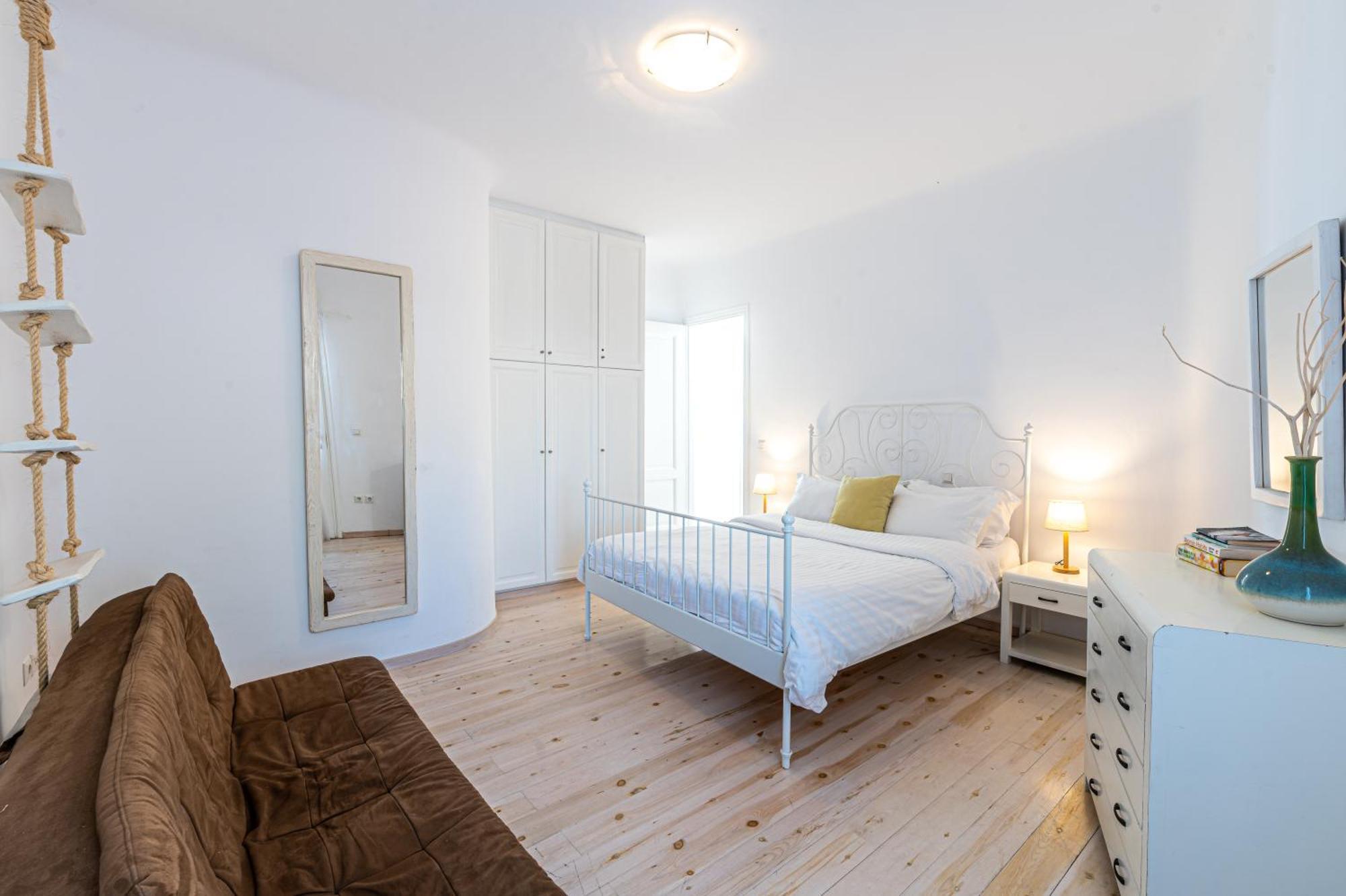 Thelgo Mykonos *