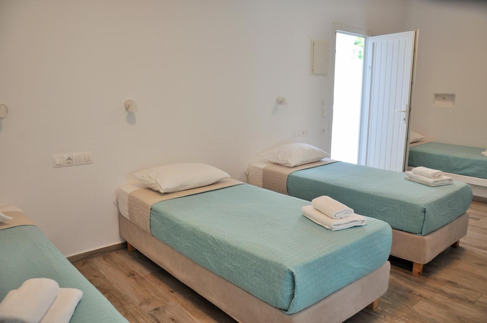 Guest house Alexandra Mykonos Port 2*
