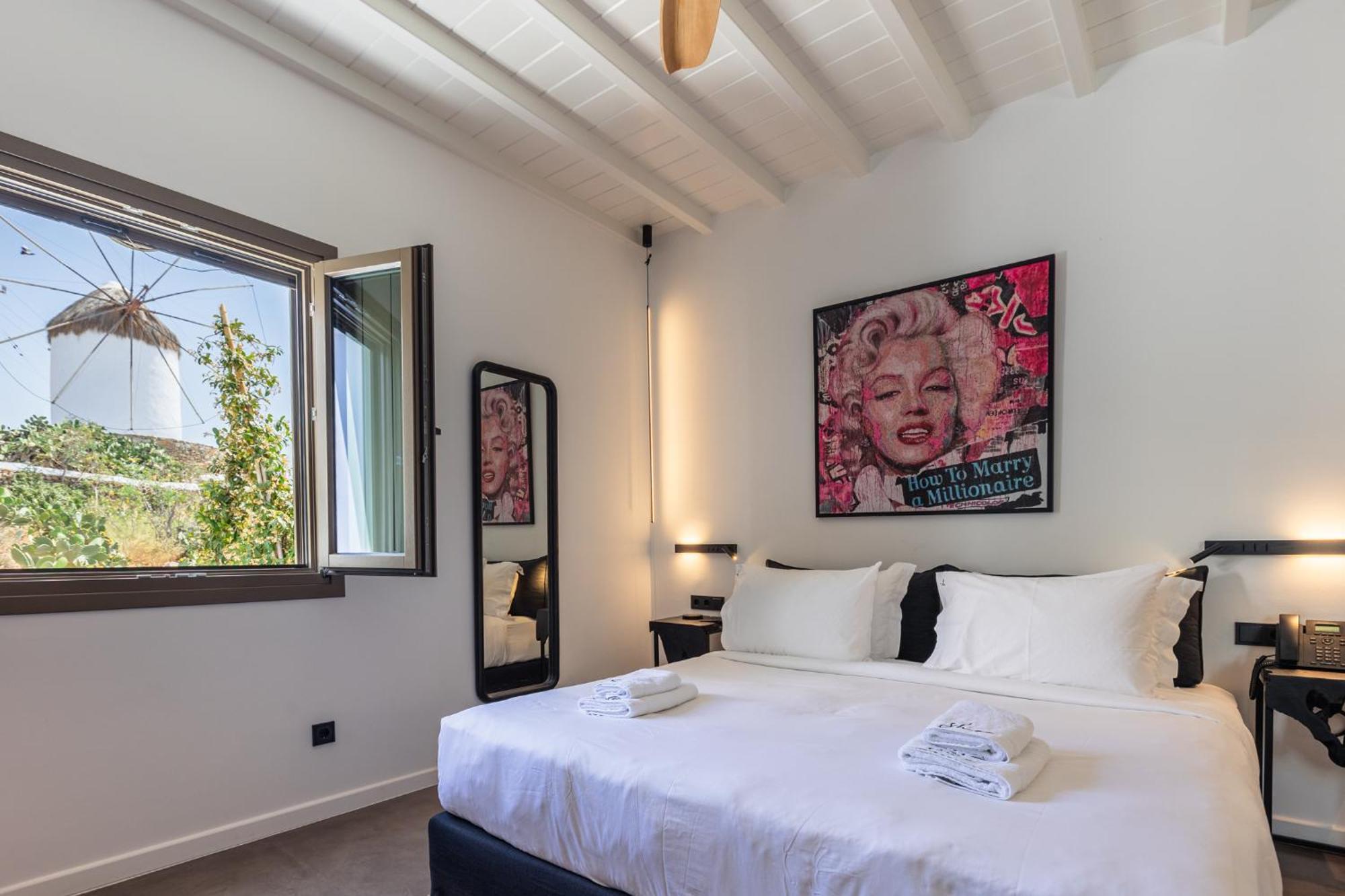 She Mykonos - The Residency *