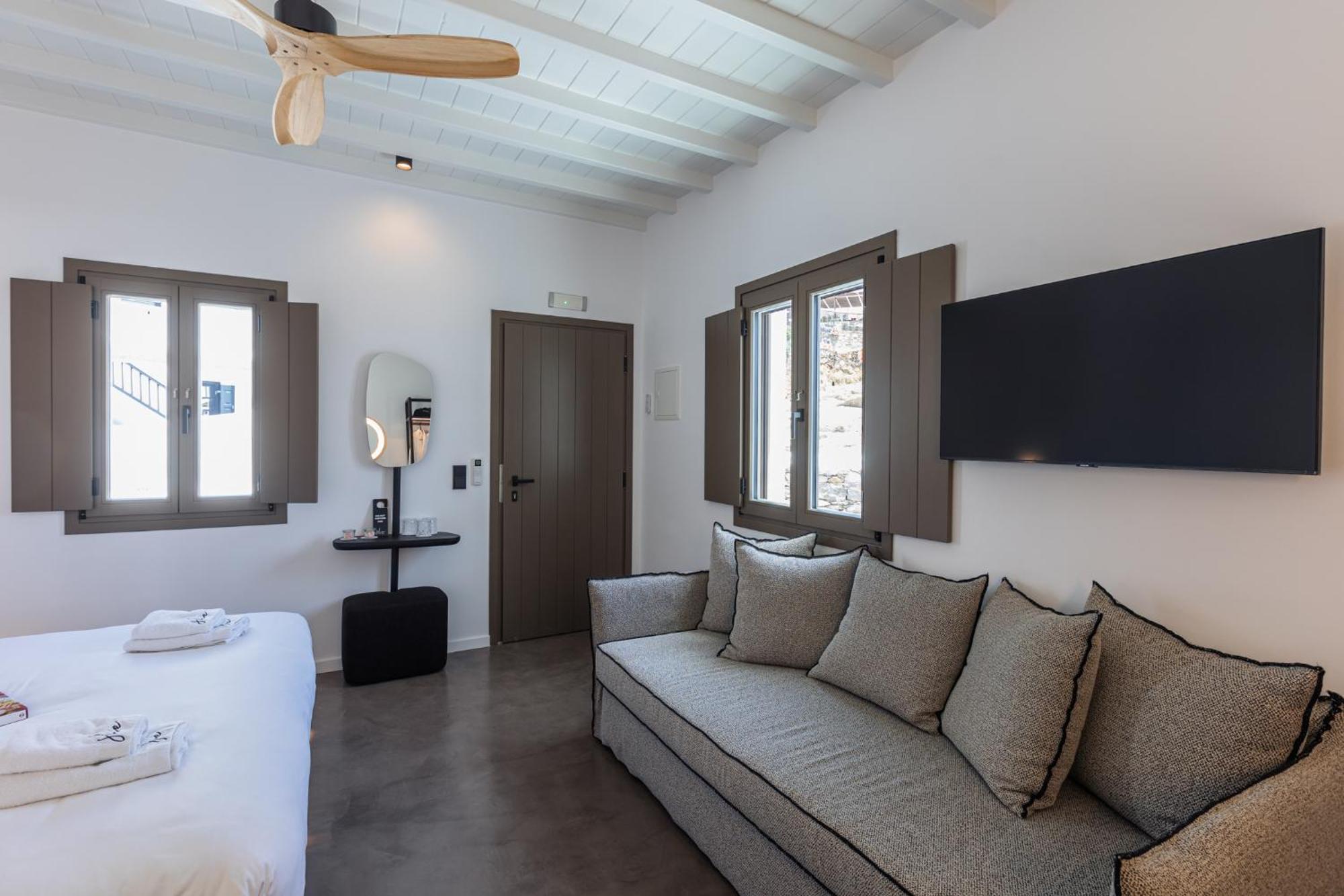 She Mykonos - The Residency Aparthotel