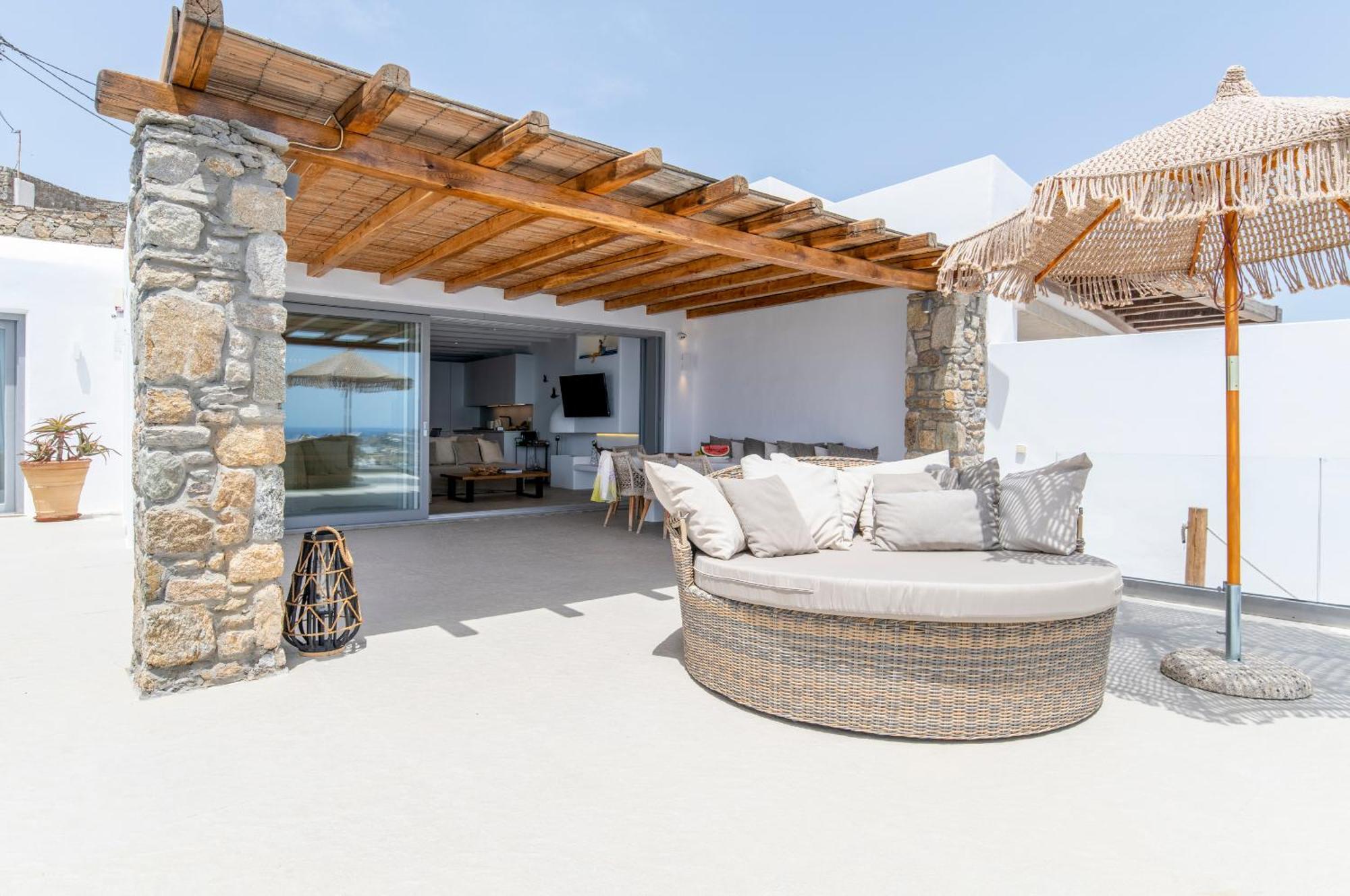 Villa Paoli - Private Pool, Sea View & Jacuzzi