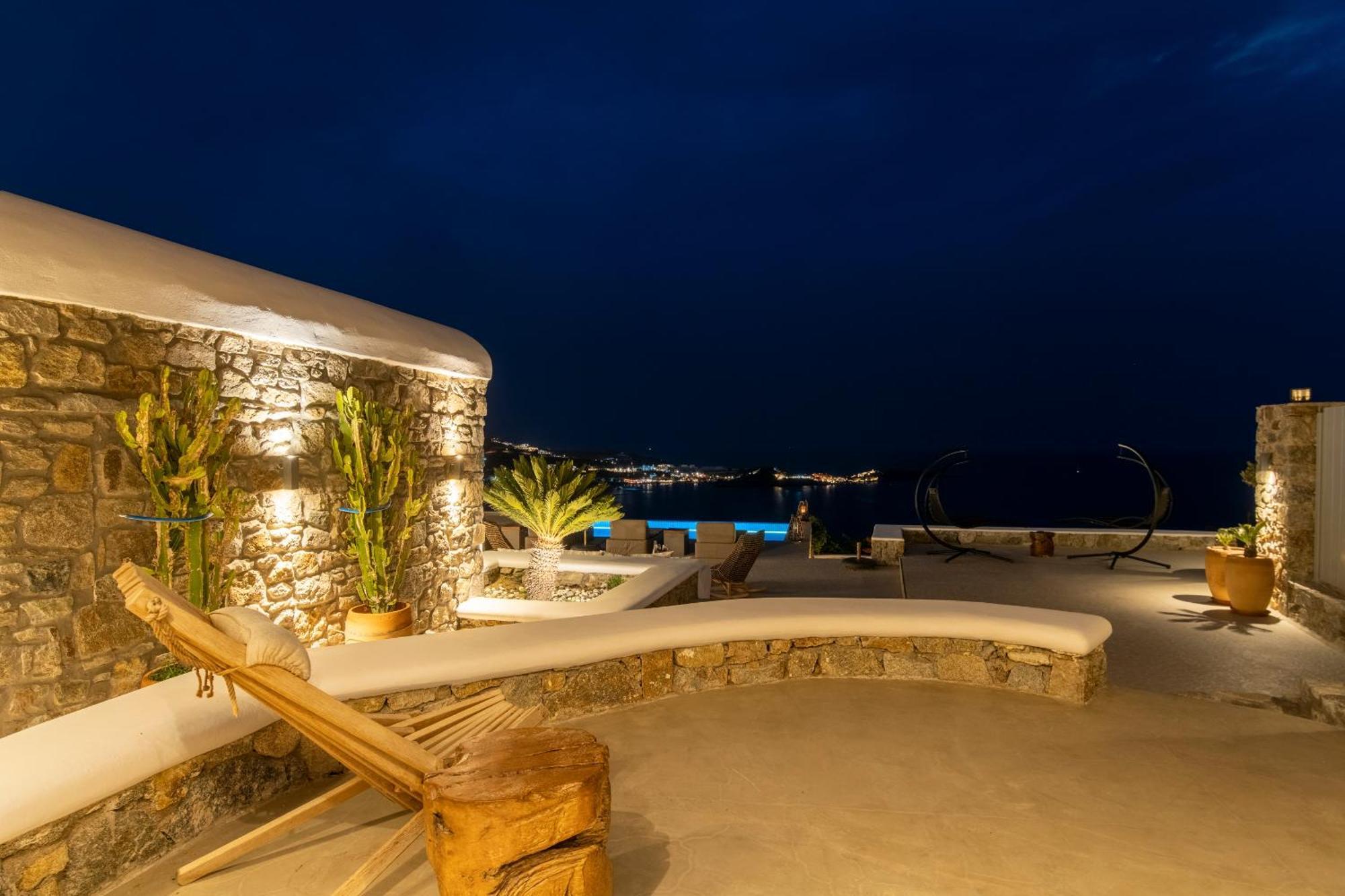 Villa Paoli - Private Pool, Sea View & Jacuzzi Mykonos Town