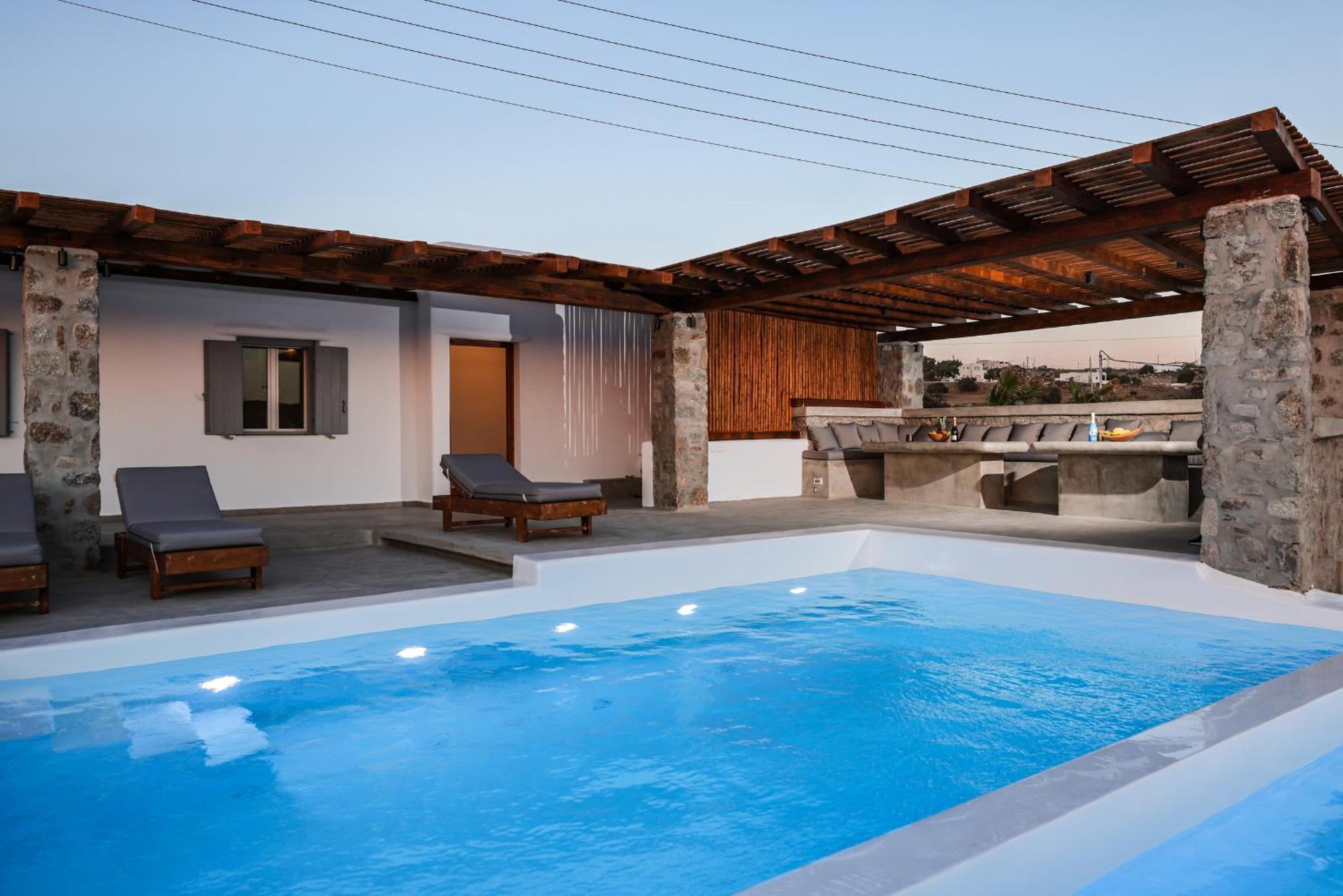 Sunset Views - George Iv, With Private Pool Close To Town Villa *