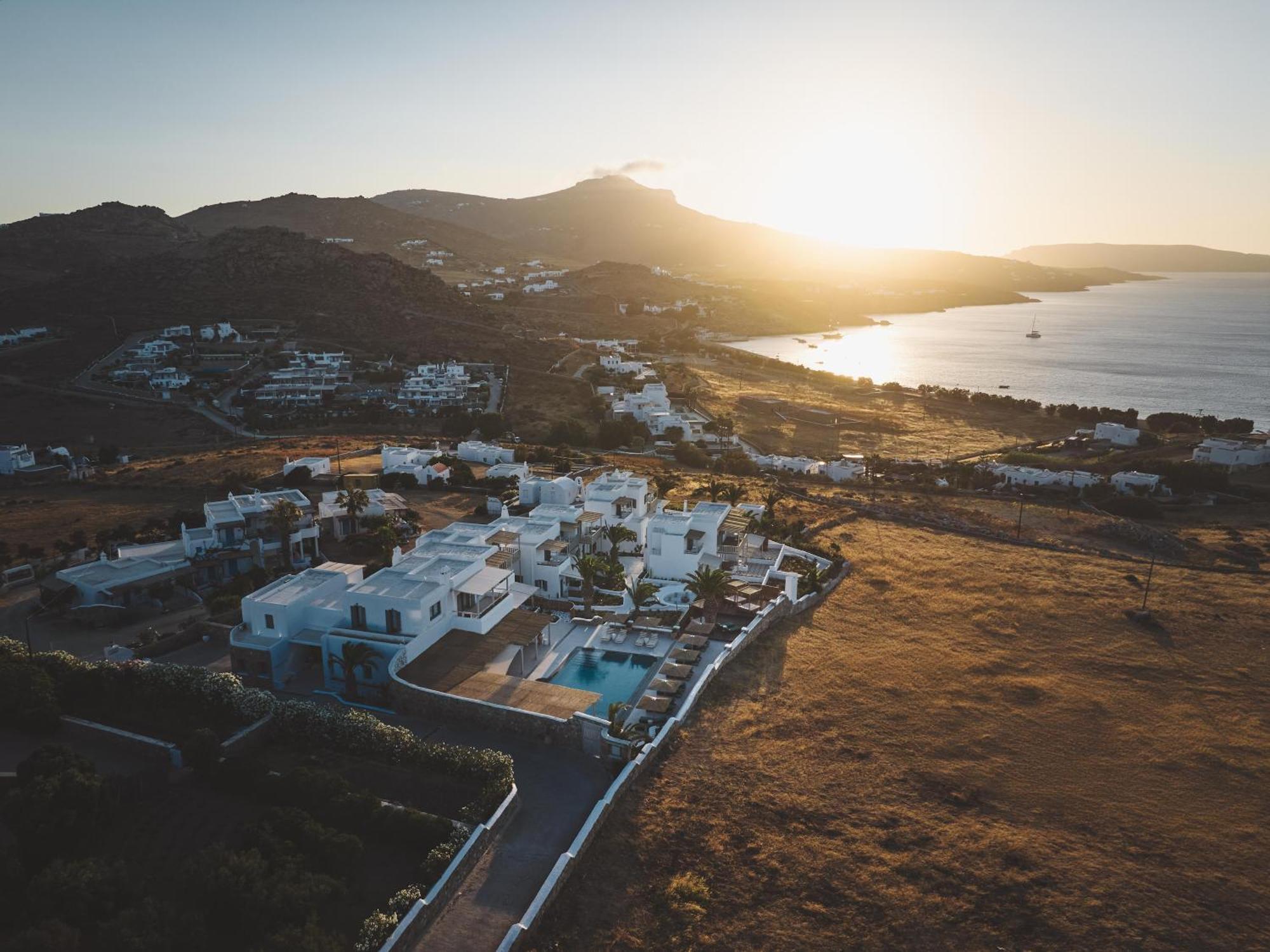 Numo Mykonos Boutique Kalafatis