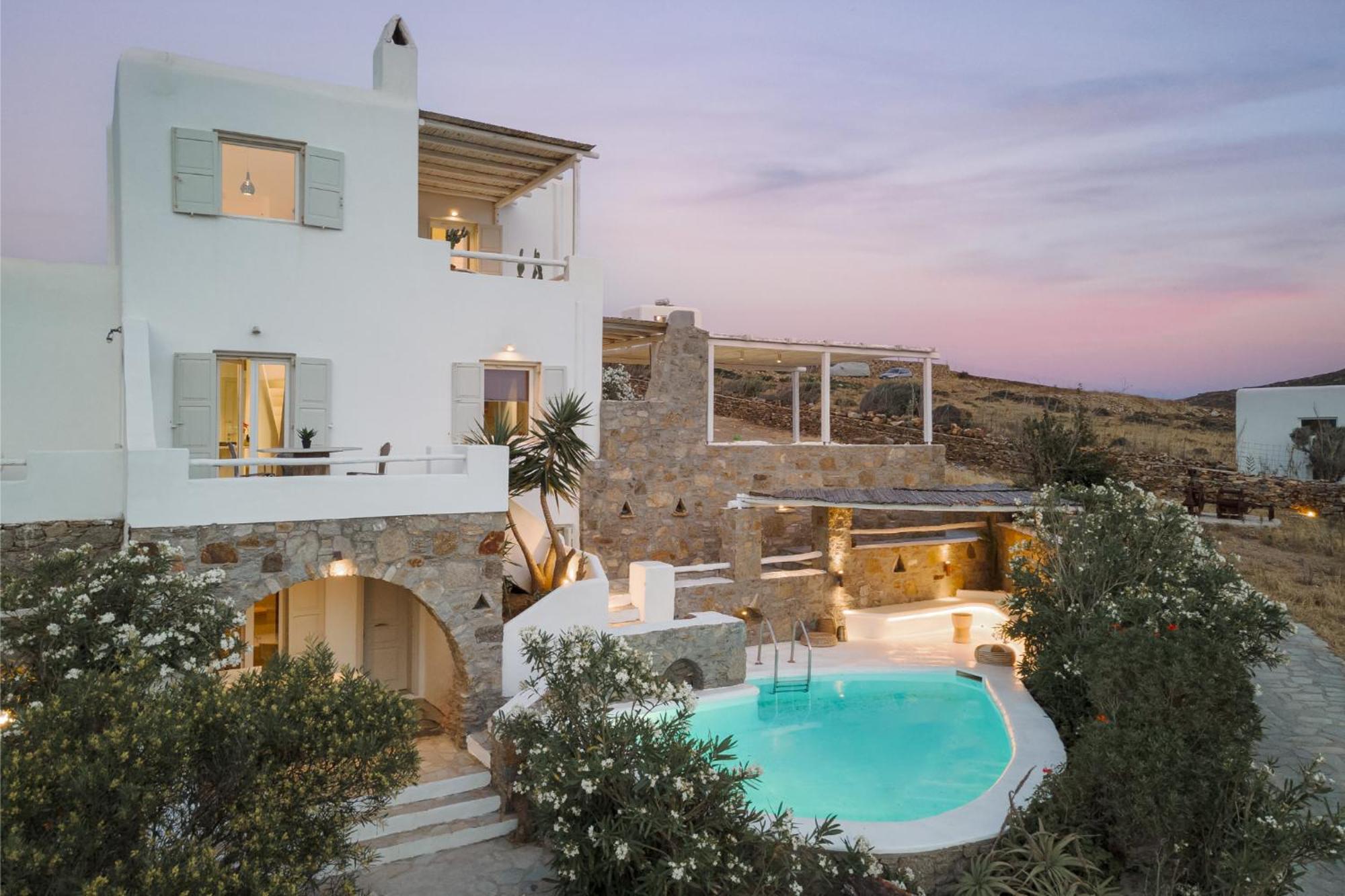 Lea Mykonos *