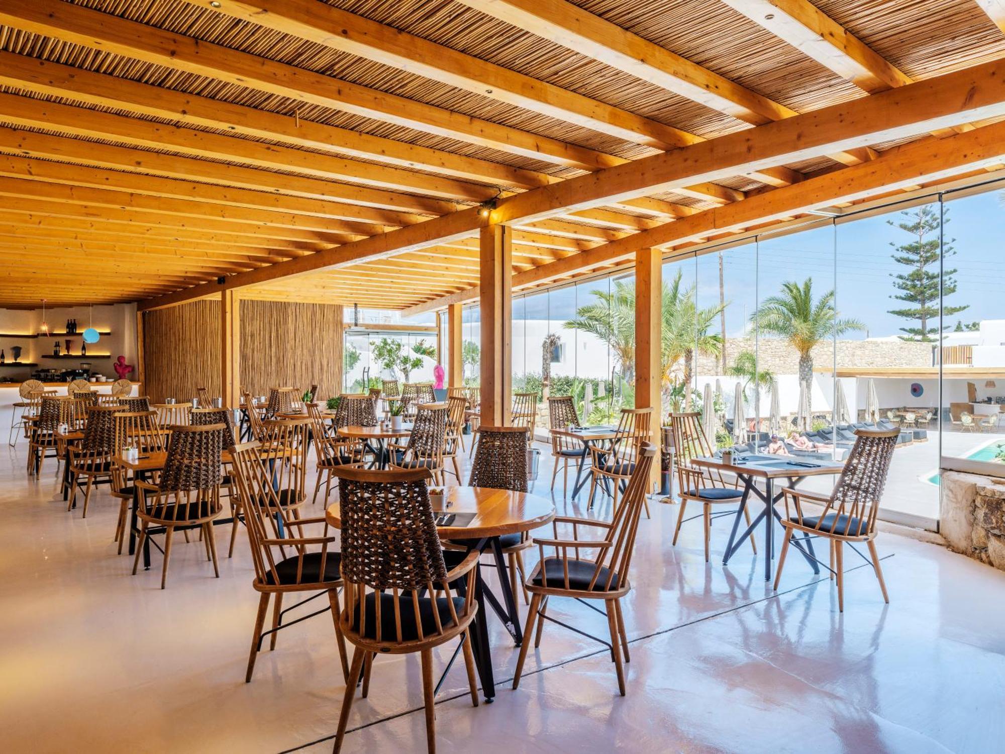 Axel Mykonos - Adults Only