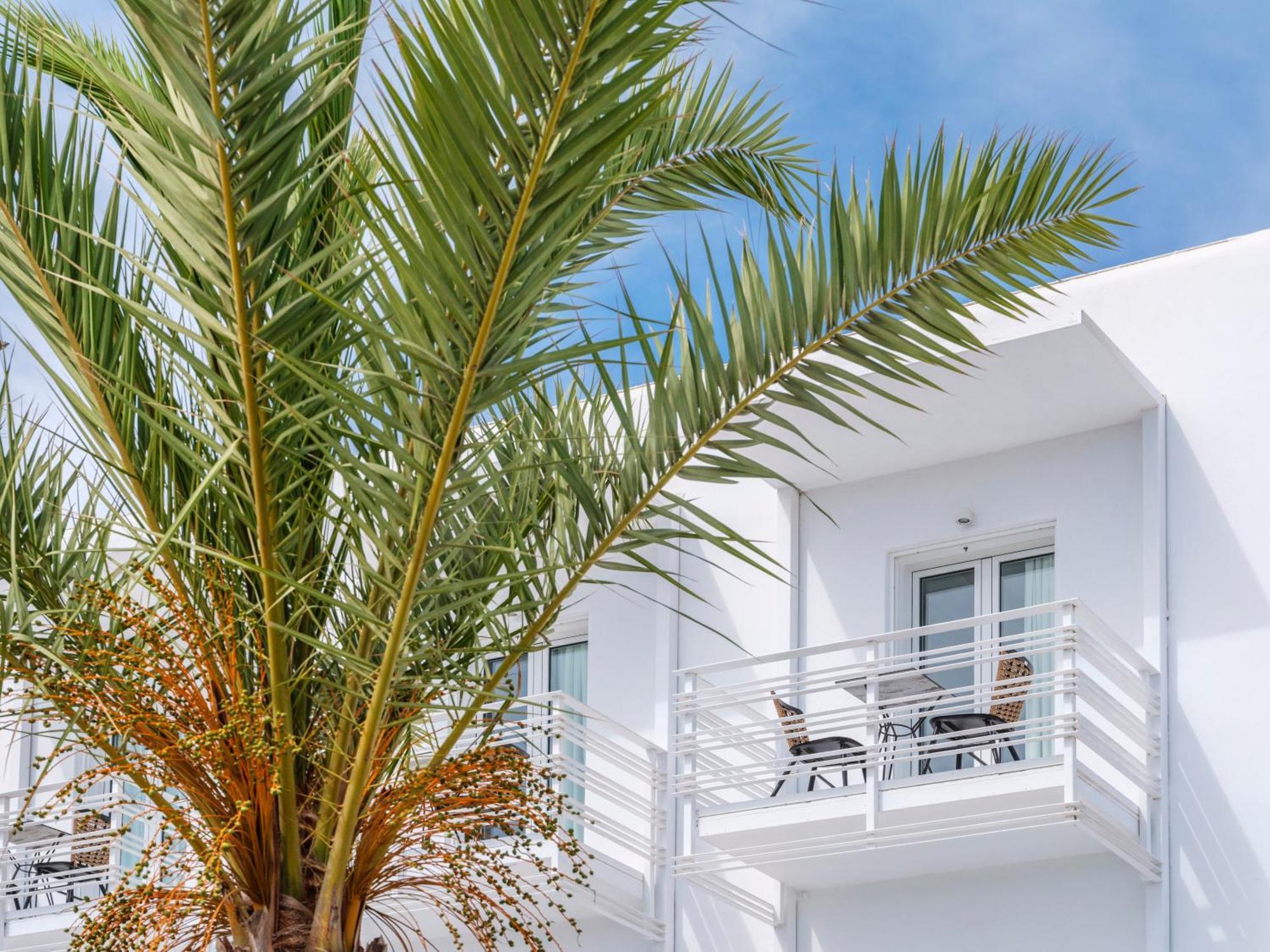 Axel Mykonos - Adults Only Hotel 5*