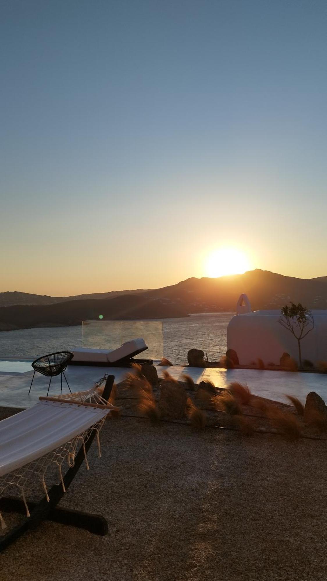 Hom Mykonos - Seaview With Private Pool Villa
