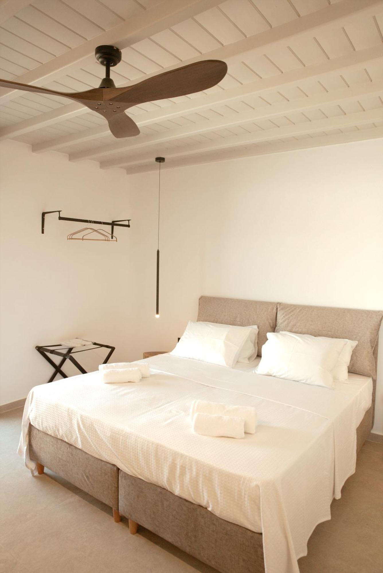 Amaze Mykonos Villa *