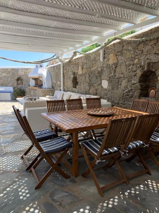 Waterfront - Stunning 5-bedroom Annita With Incredible Views Villa