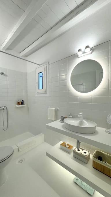 Waterfront - Stunning 5-bedroom Annita With Incredible Views Mykonos Town