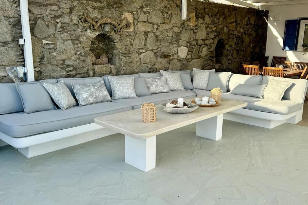 Waterfront - Stunning 5-bedroom Annita With Incredible Views Villa