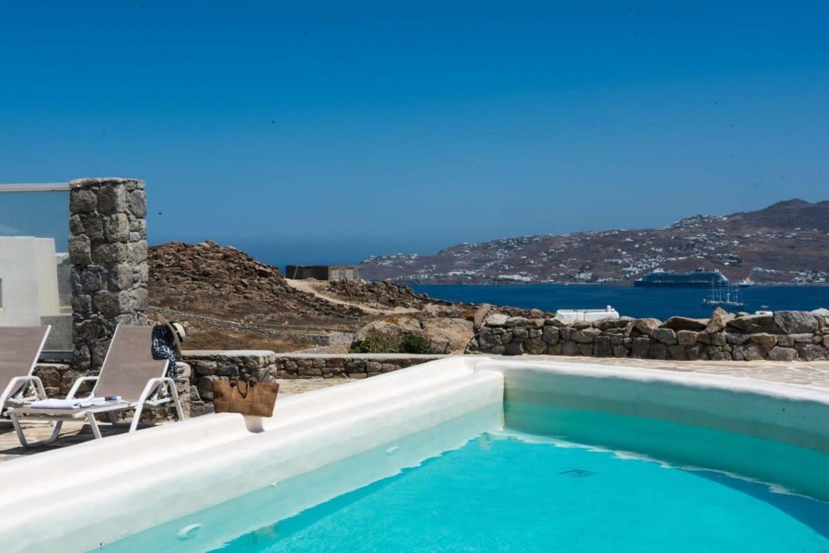 Villa Gorgeous W Ocean Views And Shared Pools!
