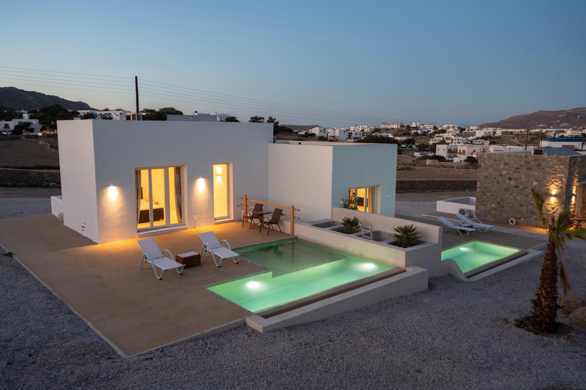 Adyton Mykonos Luxury & Pools *